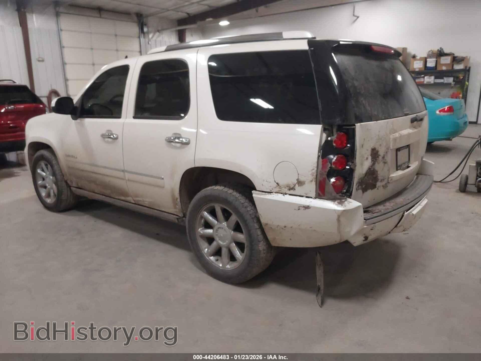 2011 GMC YUKON - VIN: 1GKS2EEF1BR313686 - Photo 3