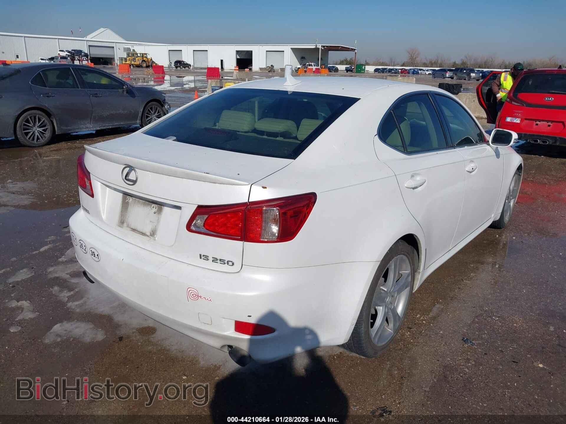 2012 LEXUS IS 250 - VIN: JTHBF5C27C5167236 - Photo 4