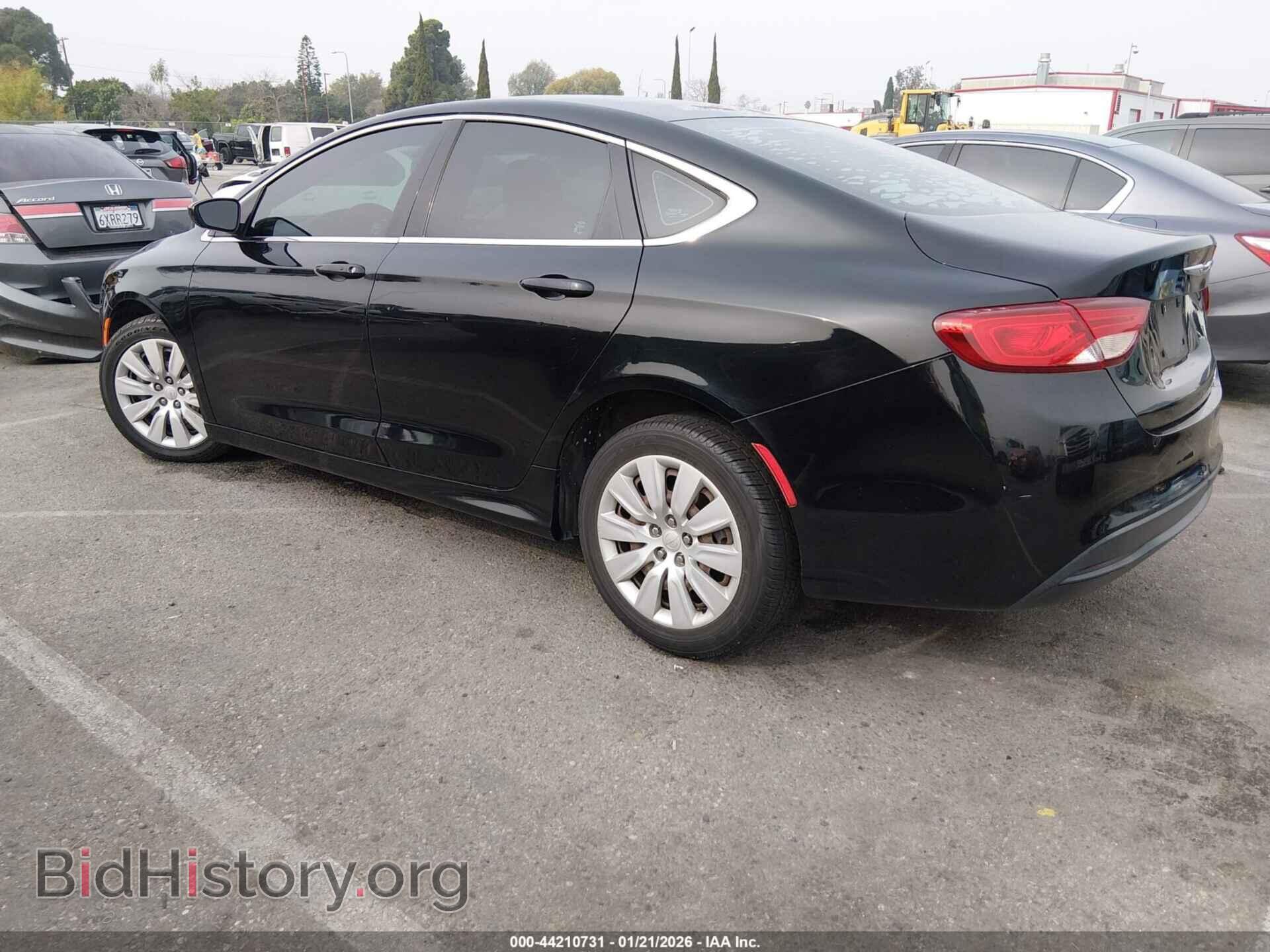 2016 CHRYSLER 200 - VIN: 1C3CCCFB8GN139471 - Фото 3