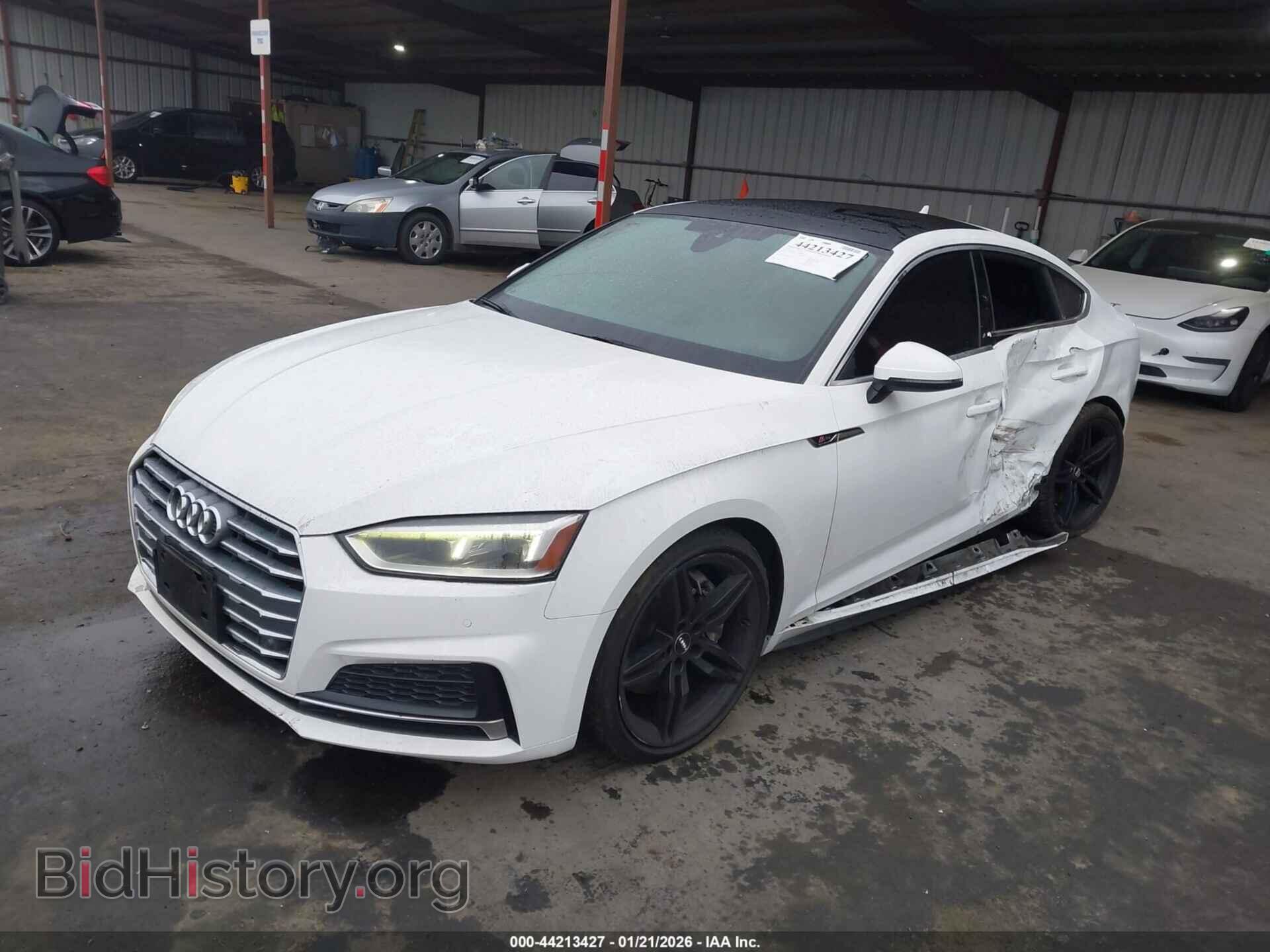2018 AUDI A5 - VIN: WAUENCF5XJA105200 - Фото 2