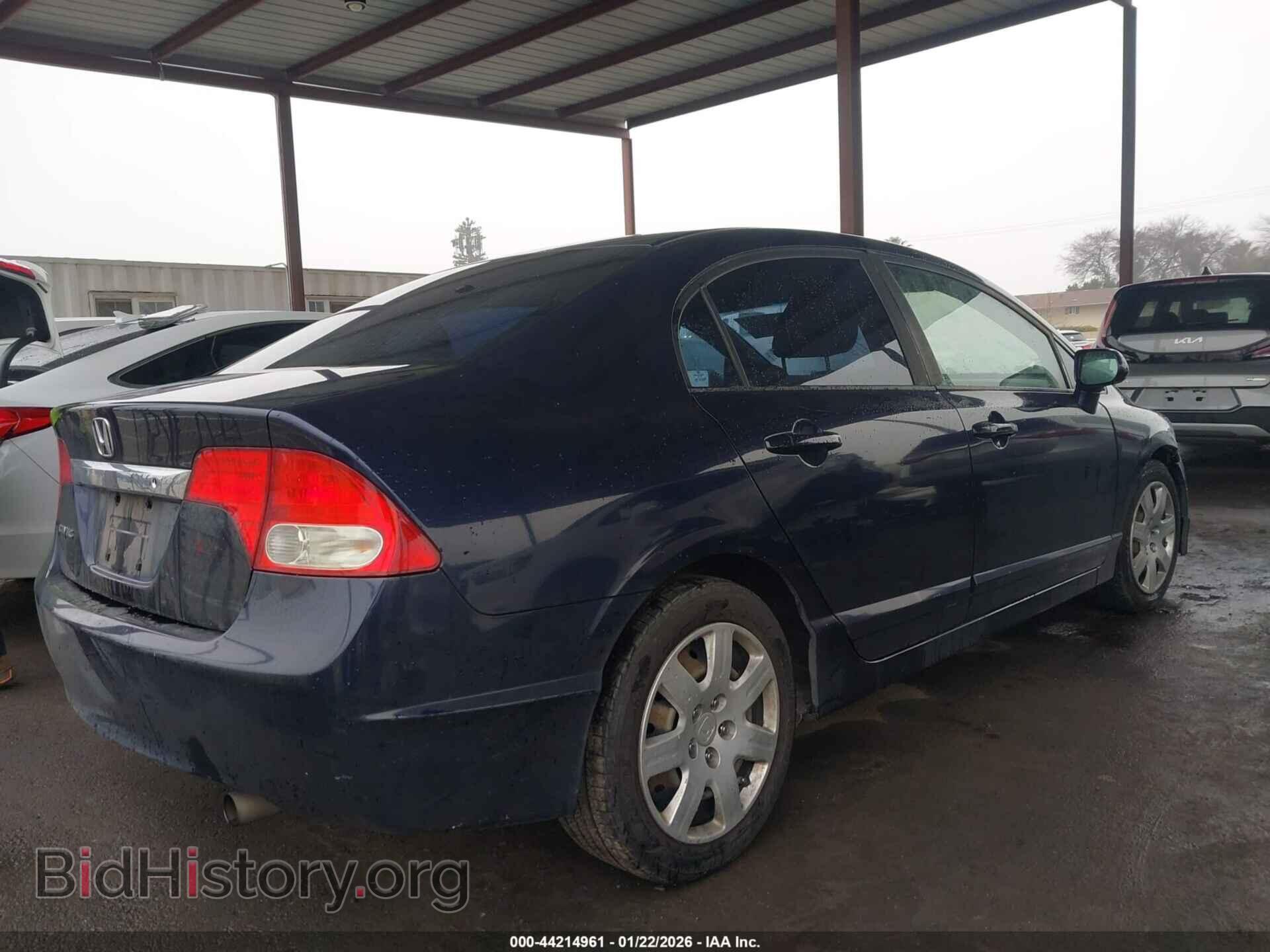 2010 HONDA CIVIC - VIN: 19XFA1F58AE060634 - Фото 4