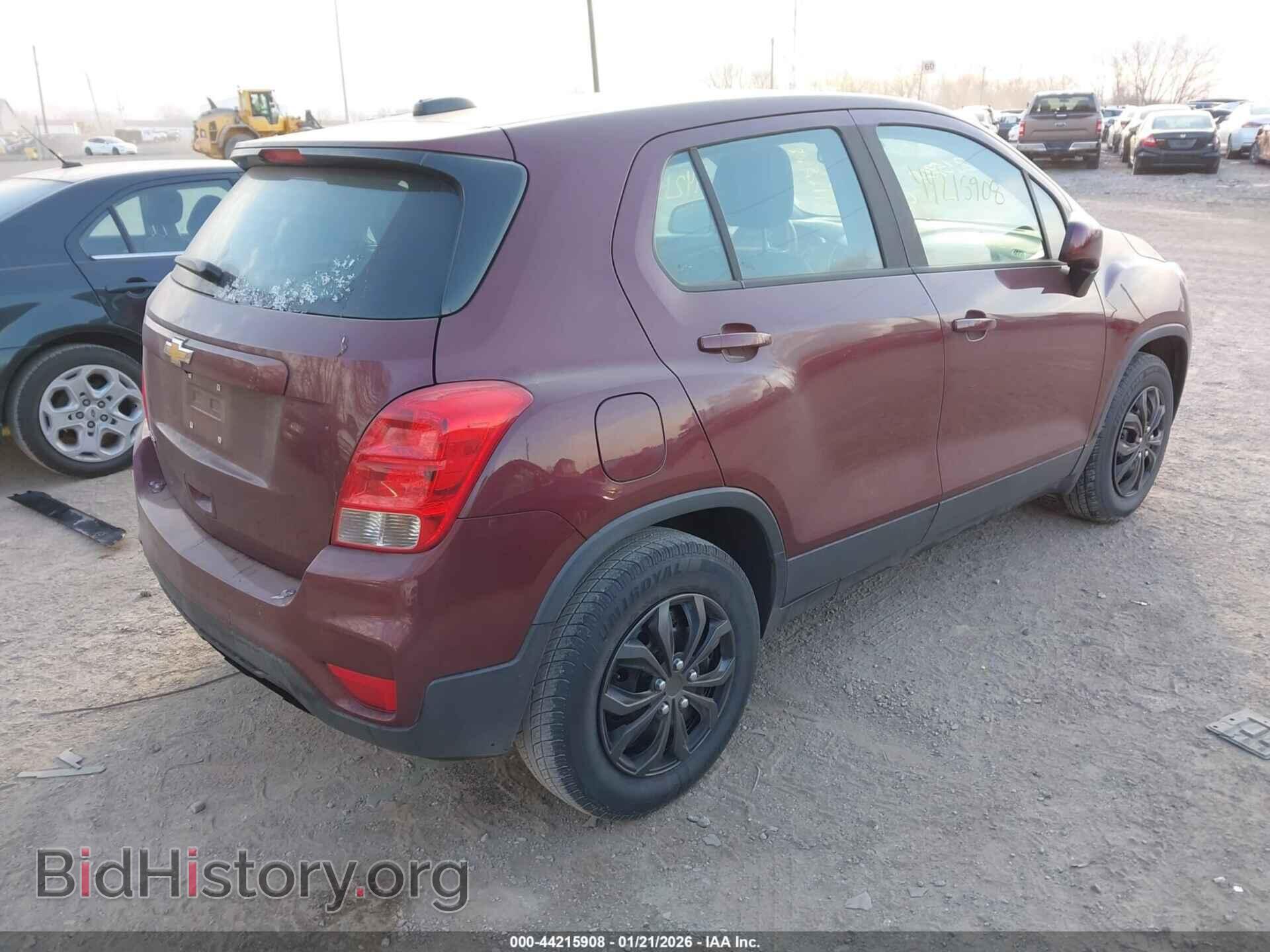 2017 CHEVROLET TRAX - VIN: 3GNCJKSB3HL270768 - Фото 4