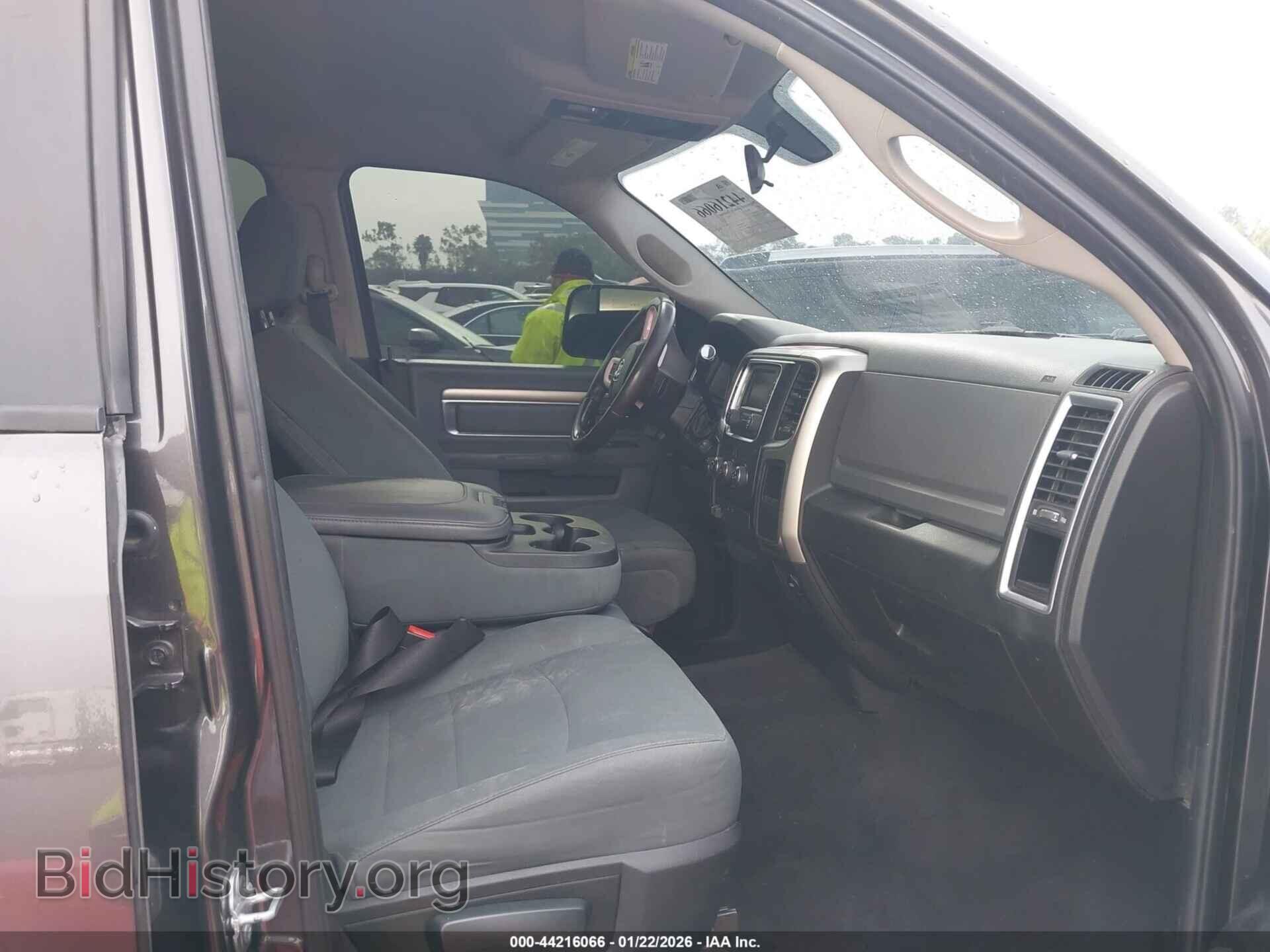 2017 RAM 2500 - VIN: 3C6TR5DT2HG725215 - Фото 5