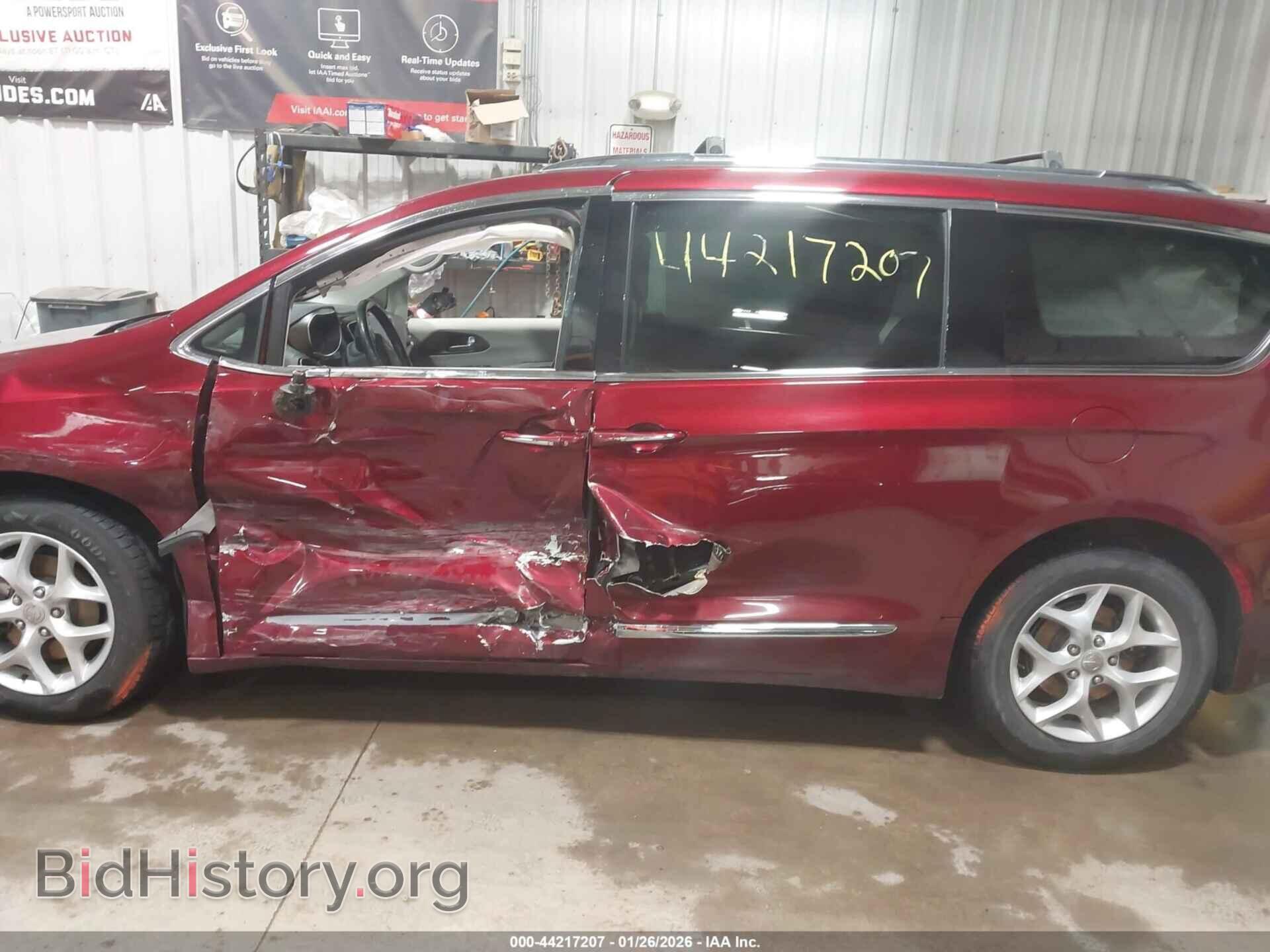 2017 CHRYSLER PACIFICA - VIN: 2C4RC1EG2HR628766 - Photo 14