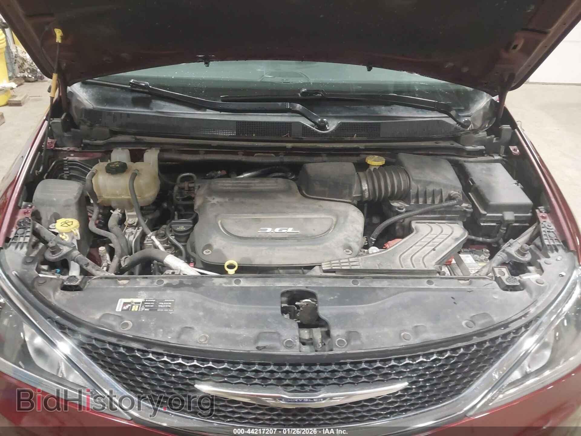 2017 CHRYSLER PACIFICA - VIN: 2C4RC1EG2HR628766 - Photo 10