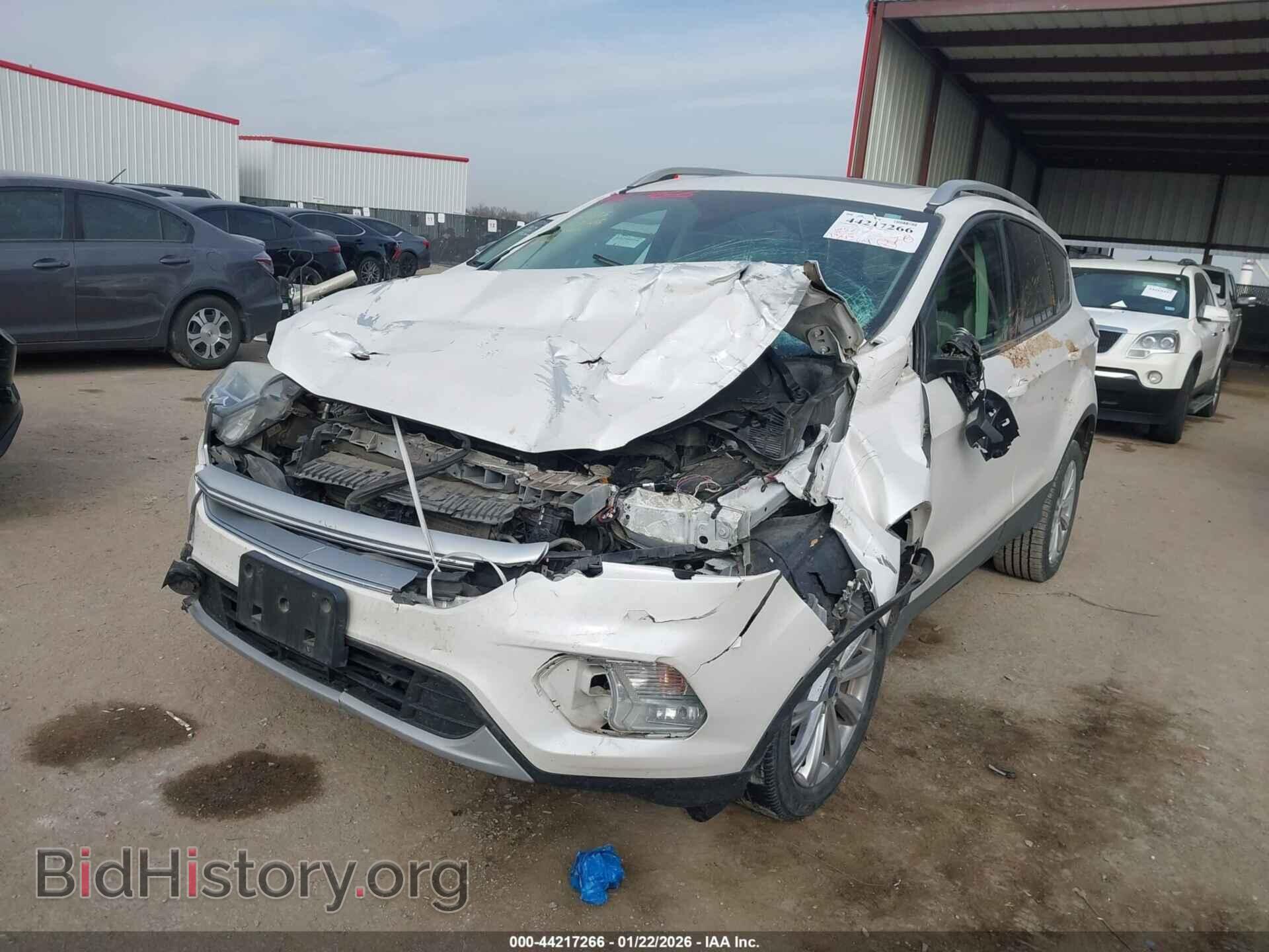 2017 FORD ESCAPE - VIN: 1FMCU9J96HUE25242 - Фото 2