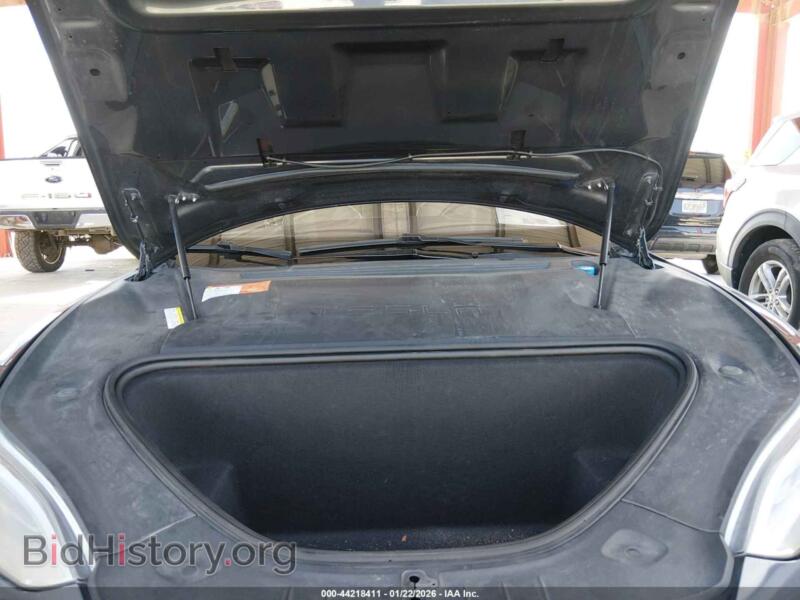 2016 Tesla MODEL S (VIN 5YJSA1E22GF140987) — photo 10 of 16