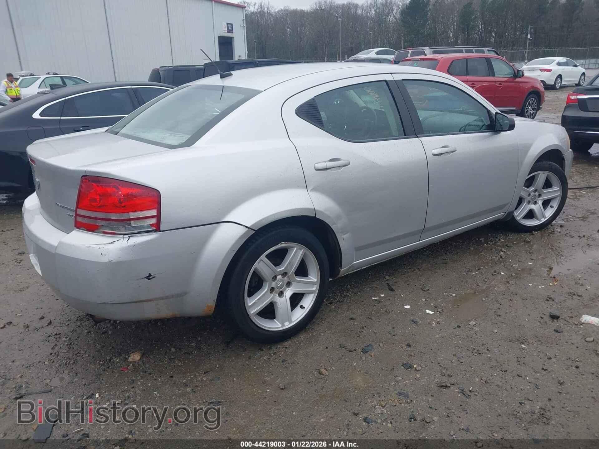 2010 DODGE AVENGER - VIN: 1B3CC4FB5AN220678 - Photo 4