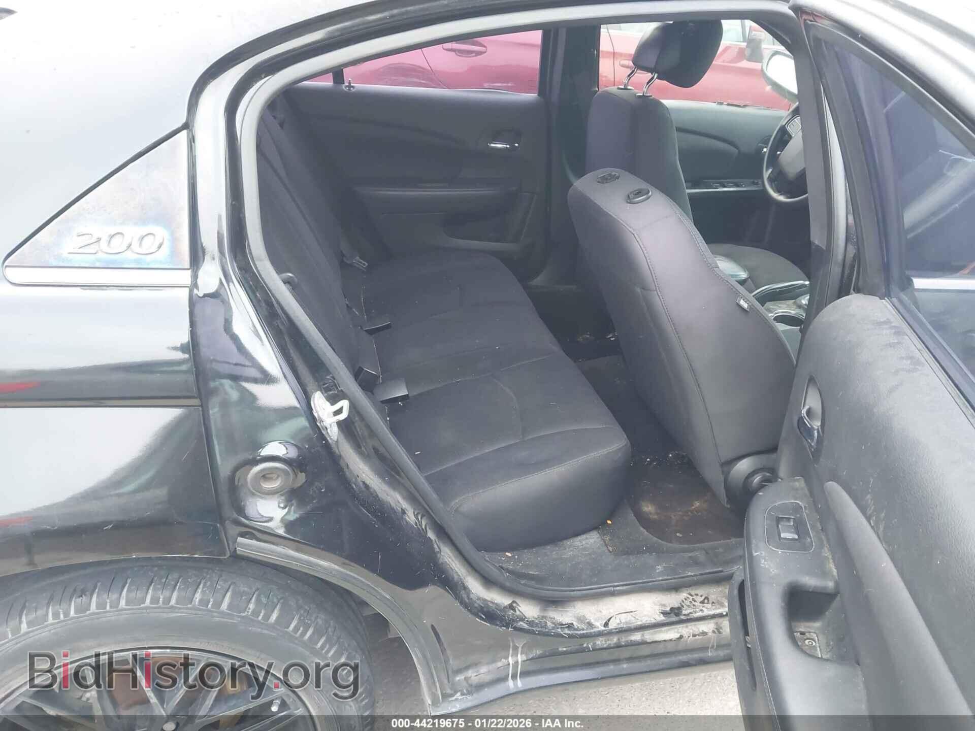 2014 CHRYSLER 200 - VIN: 1C3CCBAB6EN209869 - Фото 8