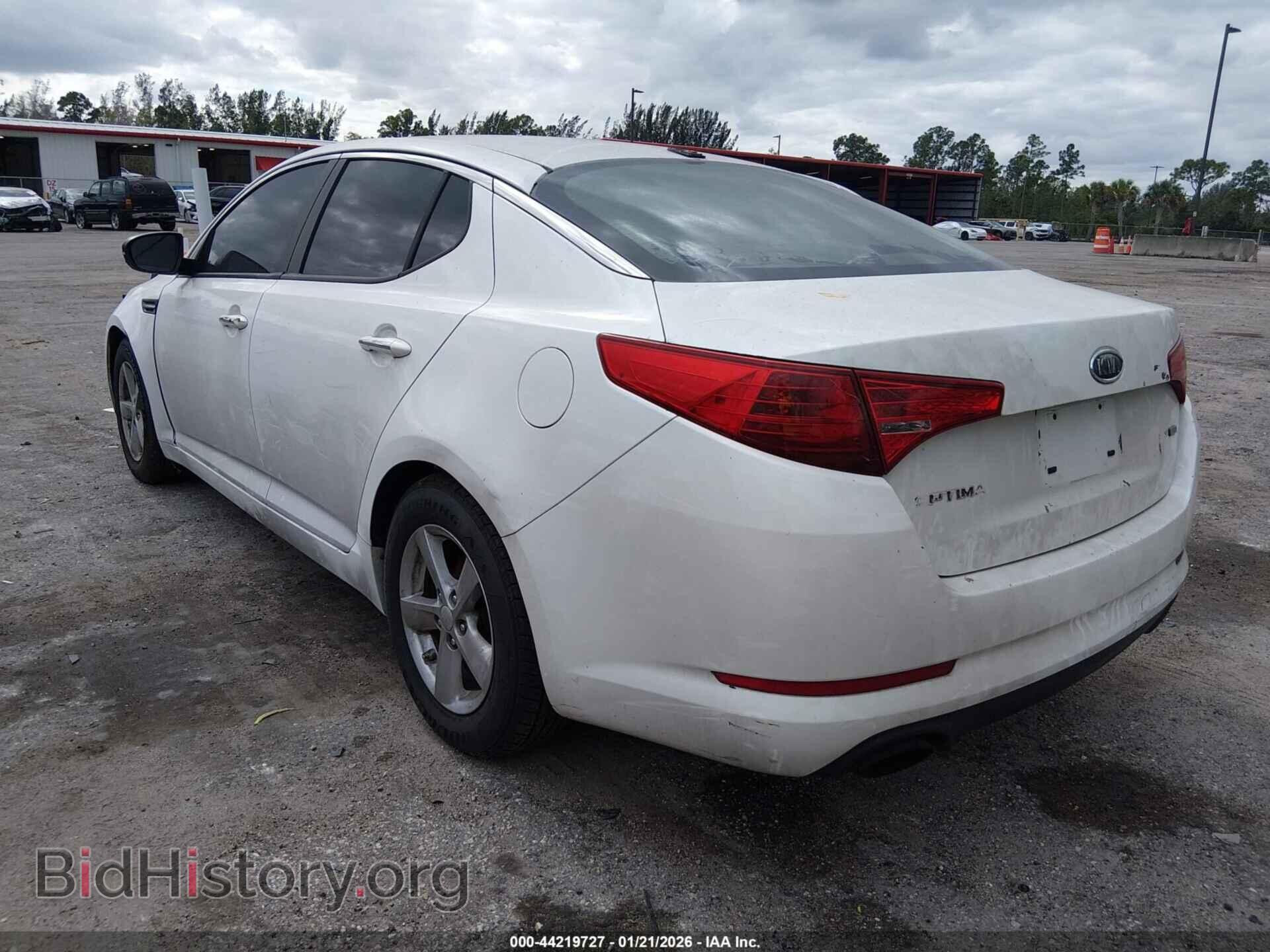 2011 KIA OPTIMA - VIN: KNAGN4A79B5073065 - Photo 3