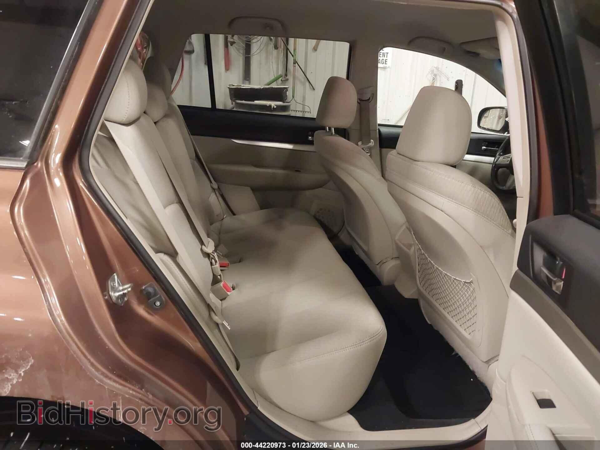 2011 SUBARU OUTBACK - VIN: 4S4BRBCC2B3312446 - Фото 8