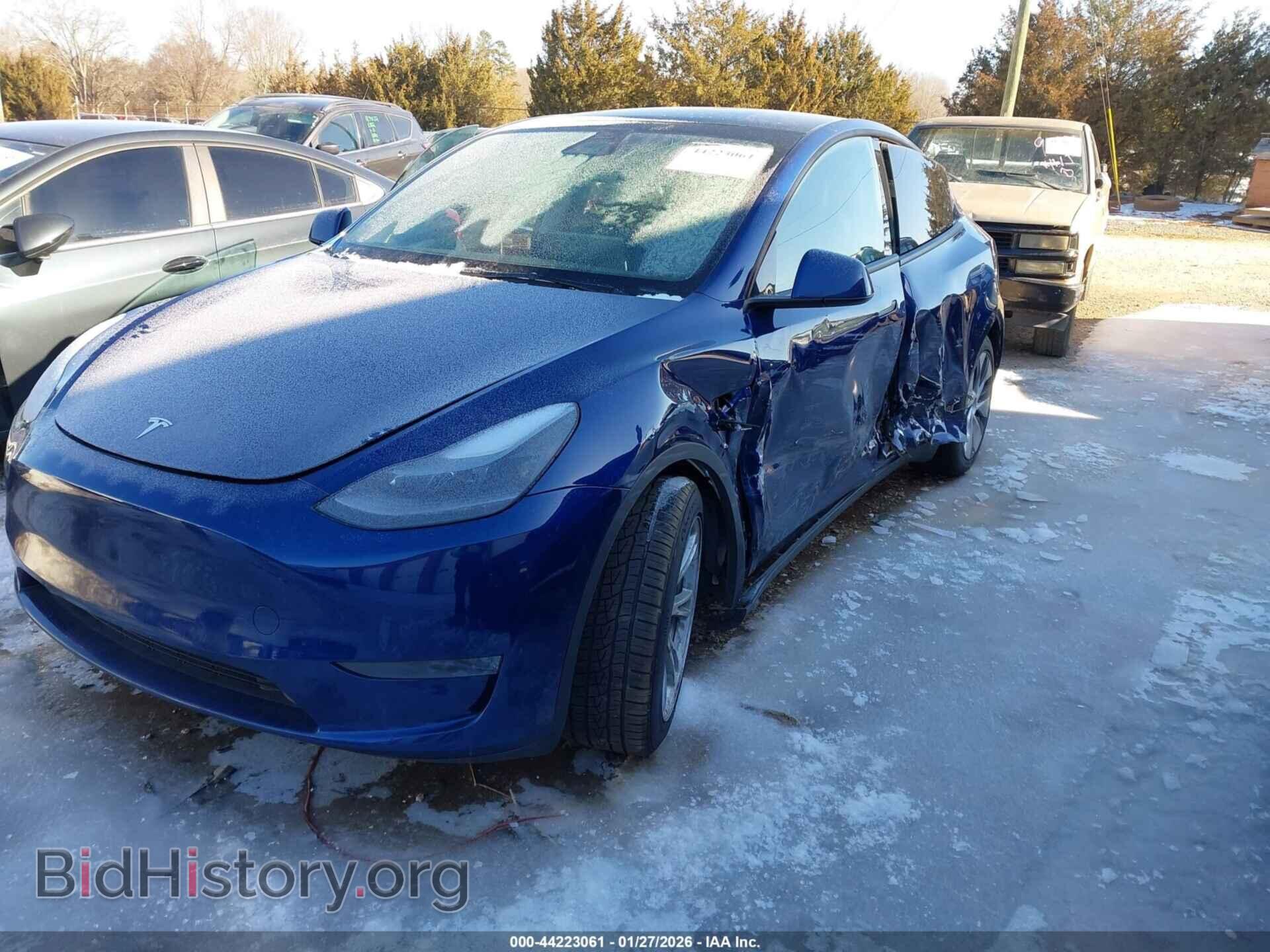 2024 TESLA MODEL Y - VIN: 7SAYGDED4RF098002 - Фото 2