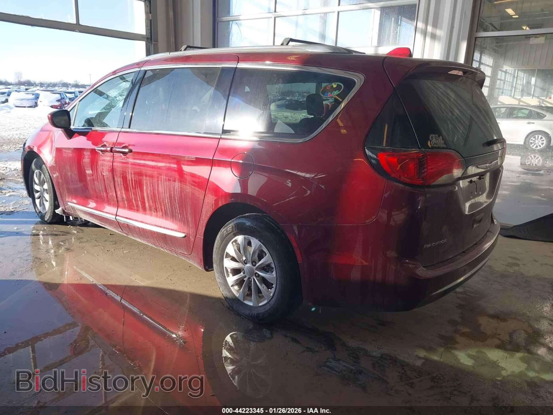 2019 CHRYSLER PACIFICA - VIN: 2C4RC1BG1KR643674 - Фото 3
