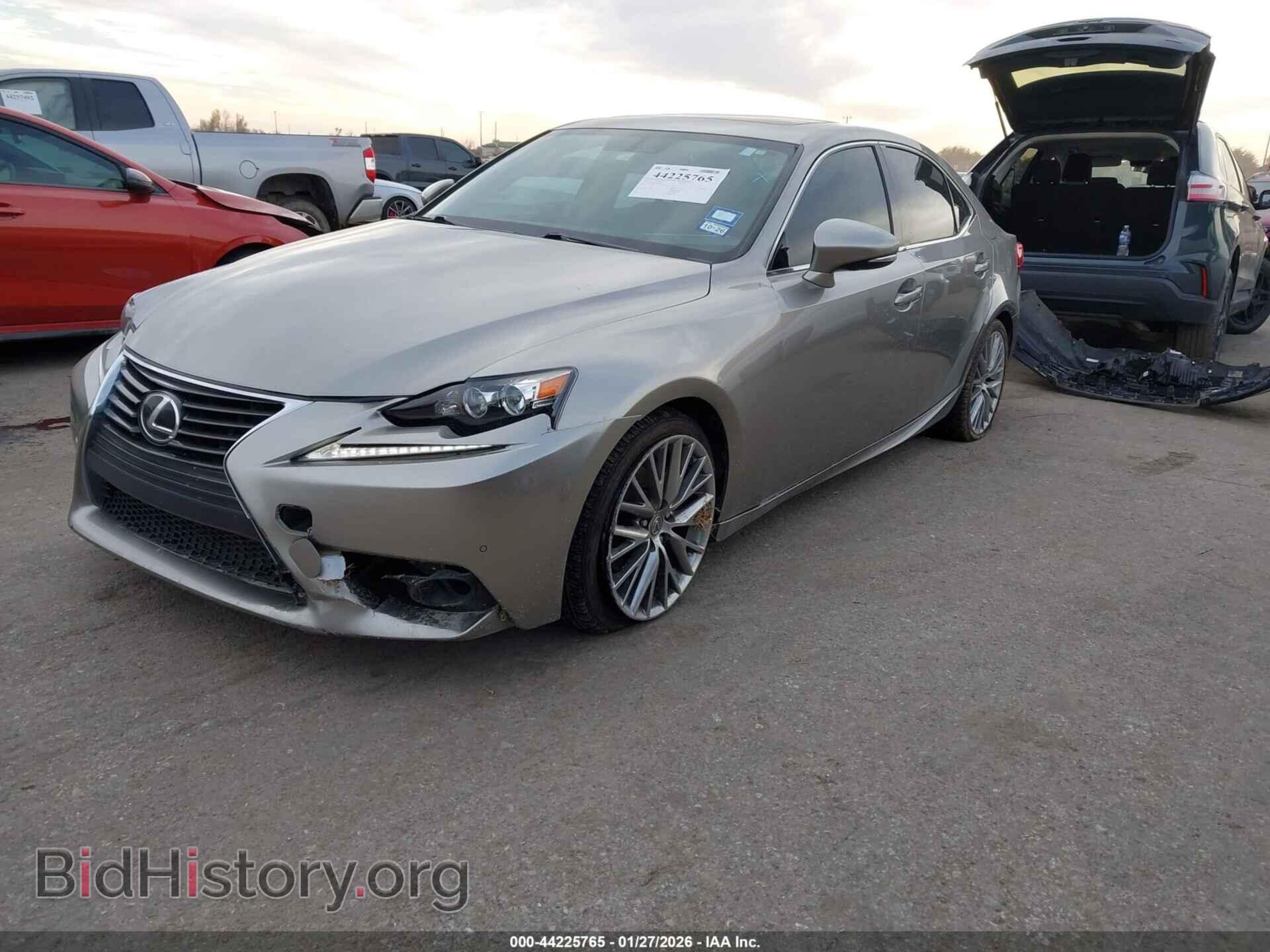 2014 LEXUS IS 250 - VIN: JTHBF1D27E5002863 - Photo 2