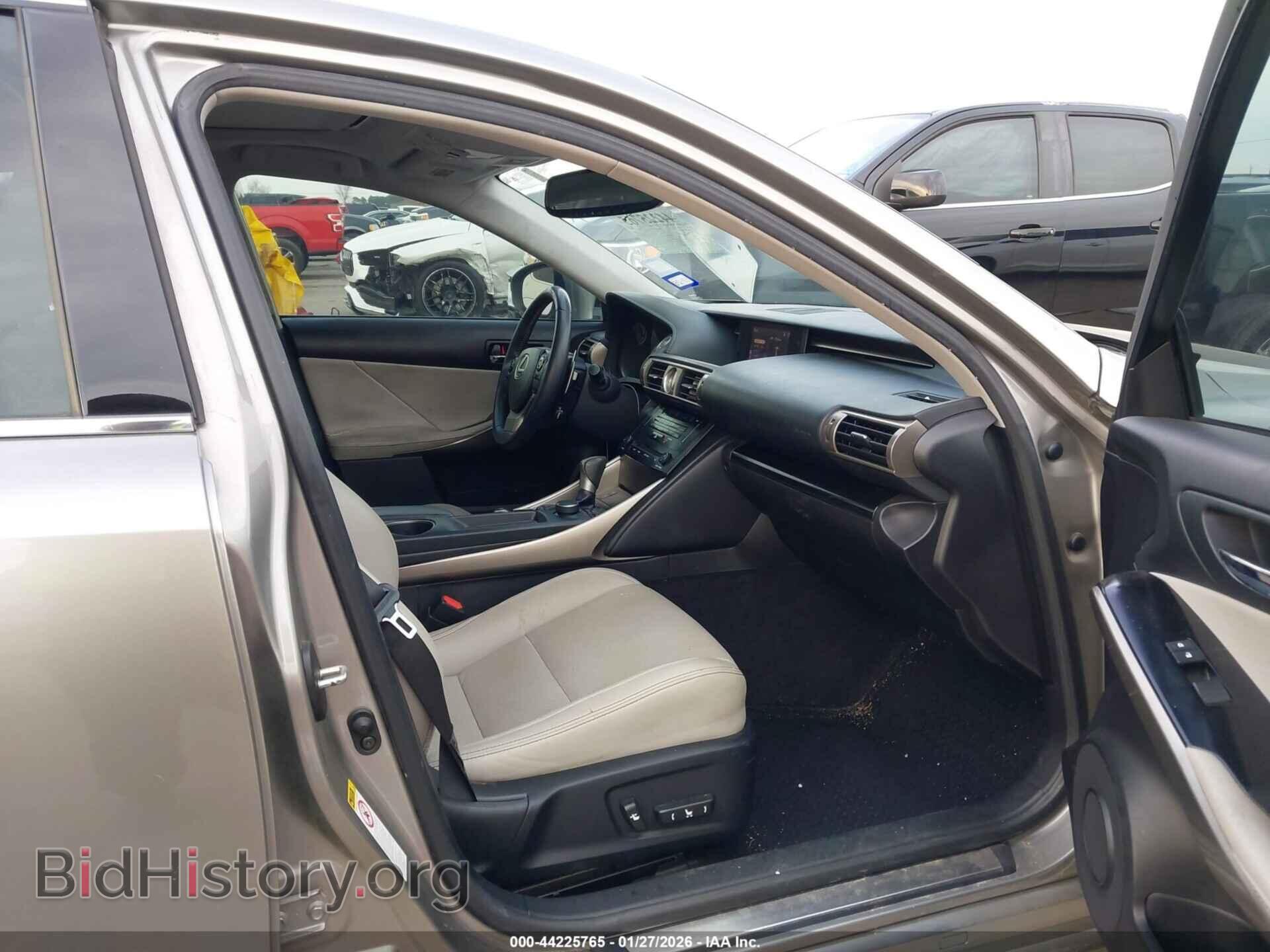 2014 LEXUS IS 250 - VIN: JTHBF1D27E5002863 - Photo 5