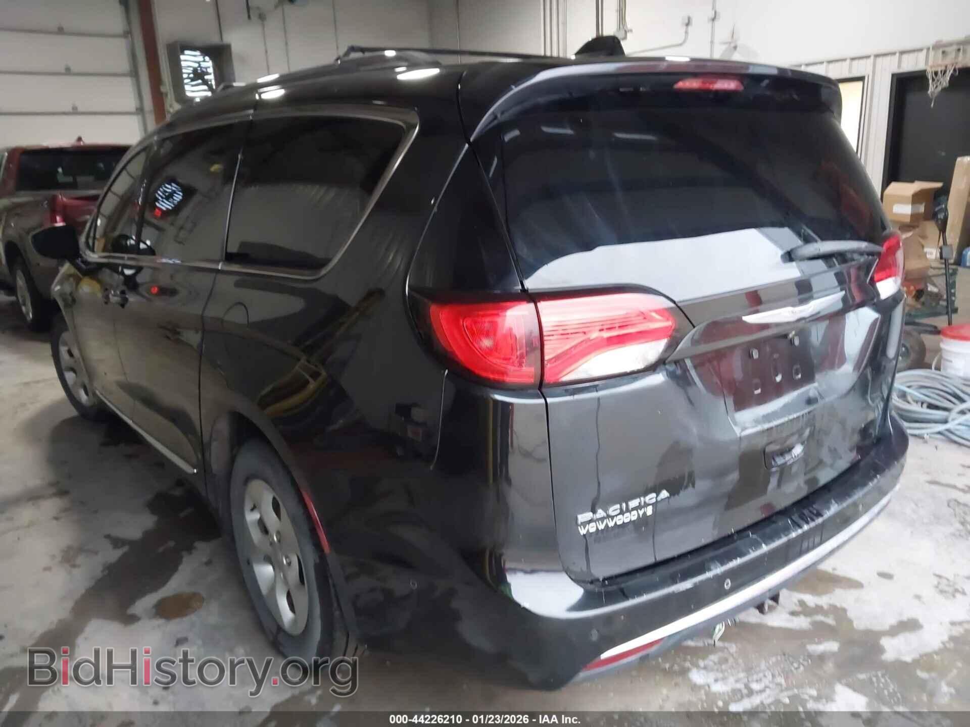 2017 CHRYSLER PACIFICA - VIN: 2C4RC1EG5HR570099 - Фото 3