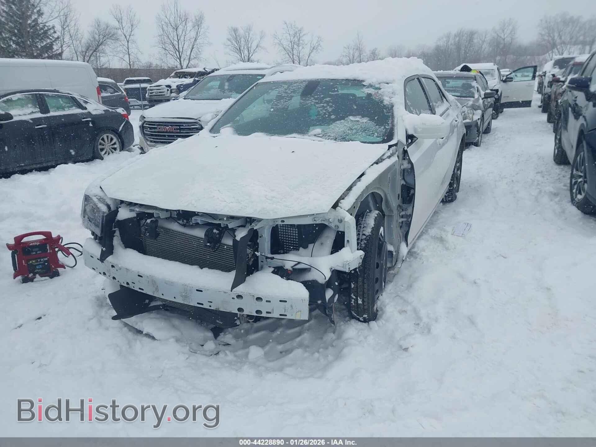 2016 CHRYSLER 300 - VIN: 2C3CCAGG9GH220616 - Фото 6