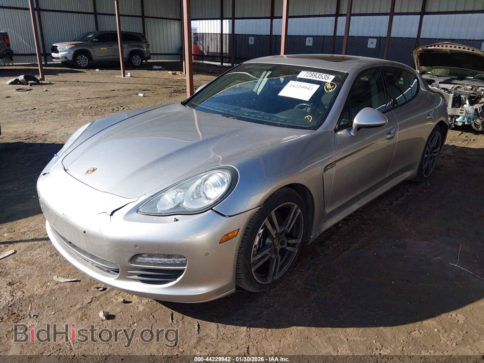 2012 PORSCHE PANAMERA - VIN: WP0AA2A71CL018793 - Photo 2