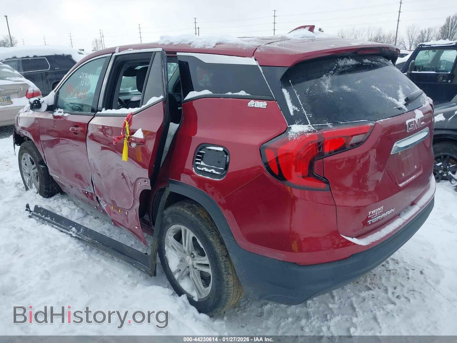 2020 GMC TERRAIN - VIN: 3GKALTEV7LL101047 - Фото 3