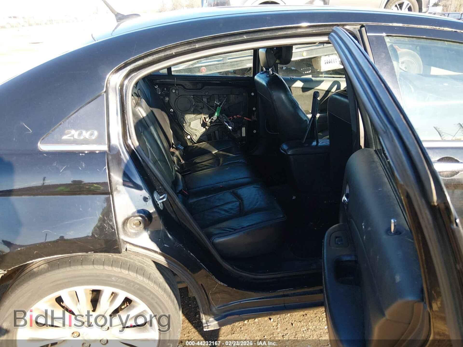 2012 CHRYSLER 200 - VIN: 1C3CCBCB7CN267838 - Фото 8