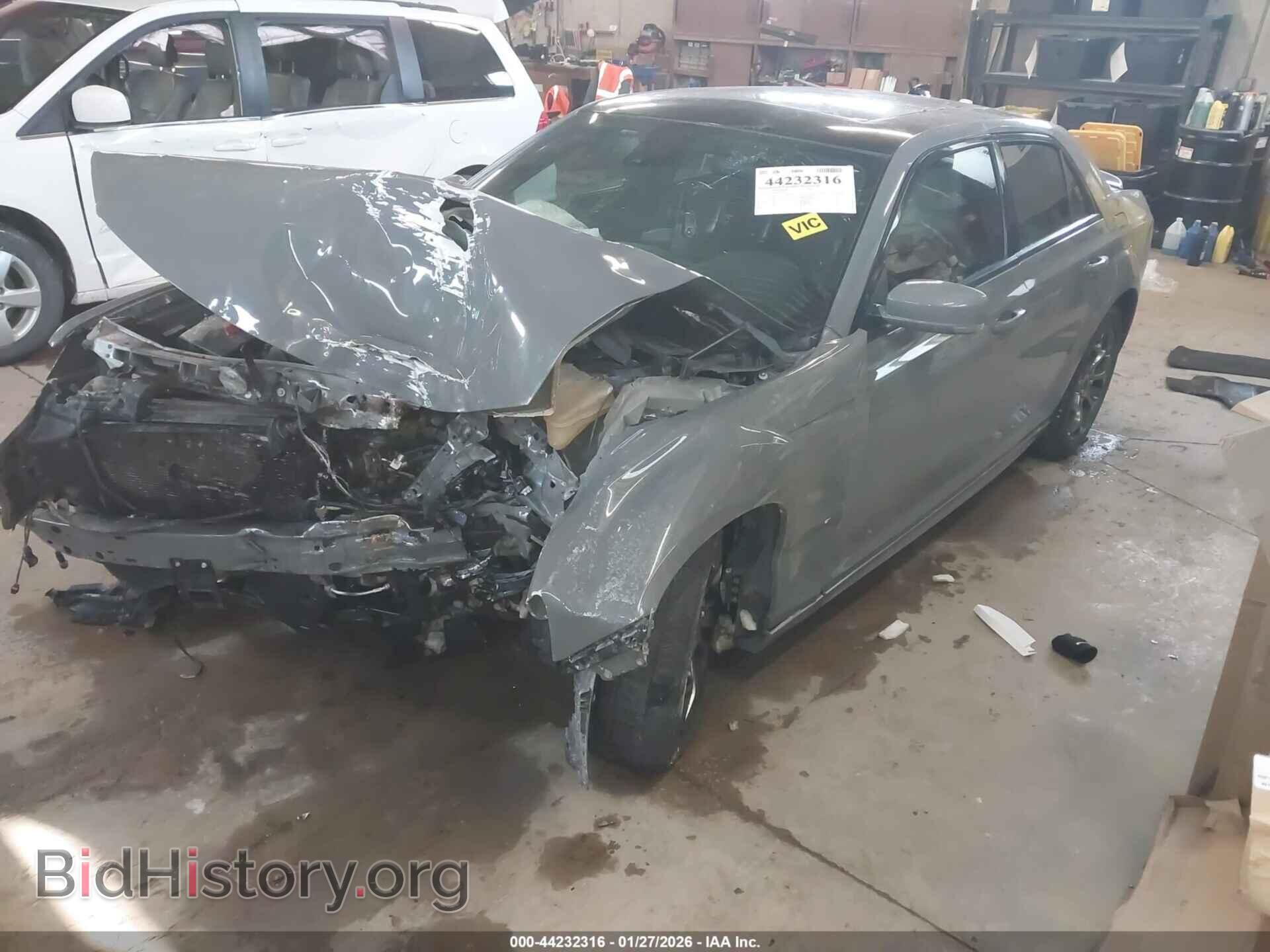 2017 CHRYSLER 300 - VIN: 2C3CCAGG7HH500407 - Фото 2