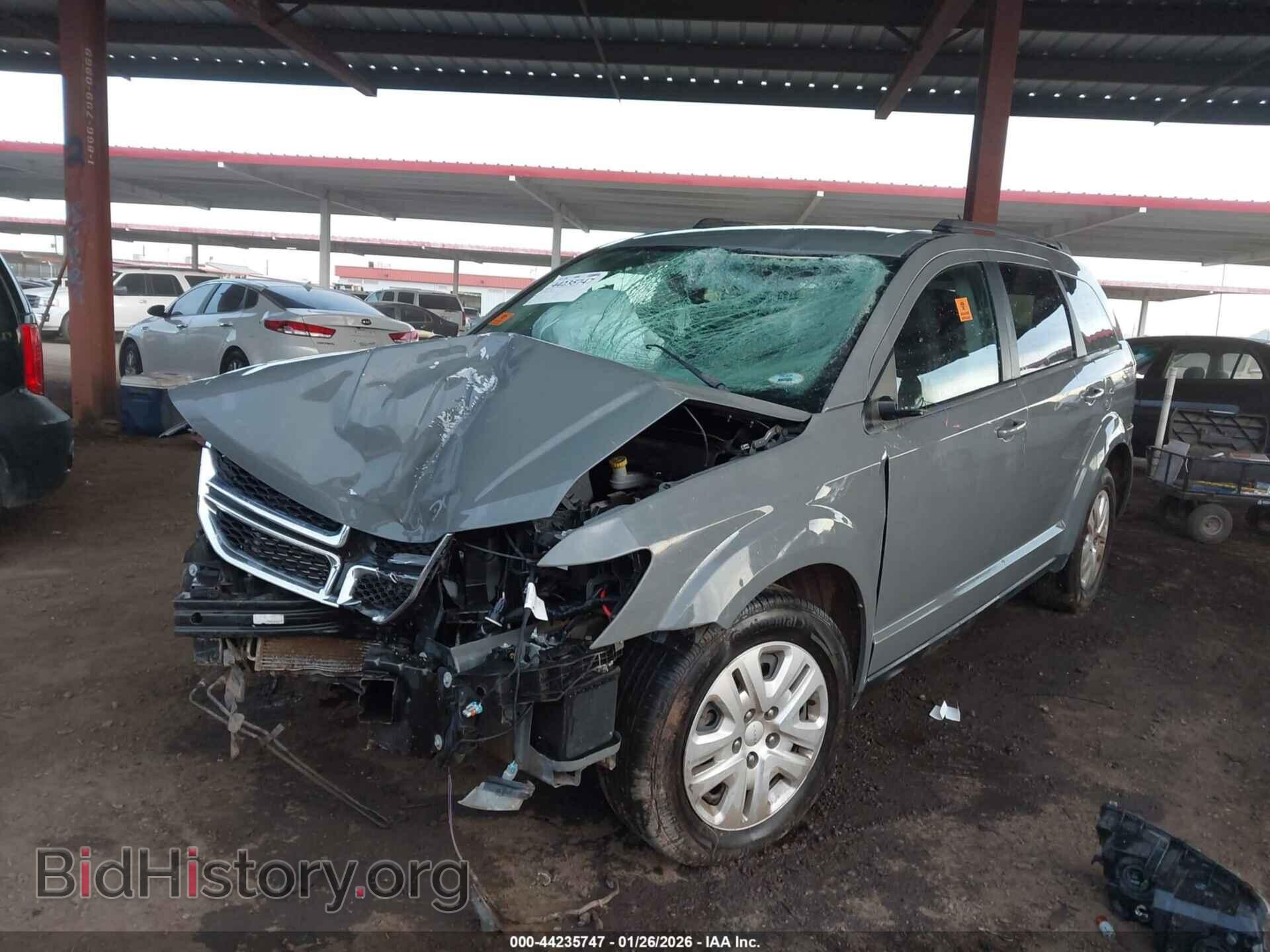 2020 DODGE JOURNEY - VIN: 3C4PDCAB9LT201732 - Фото 2