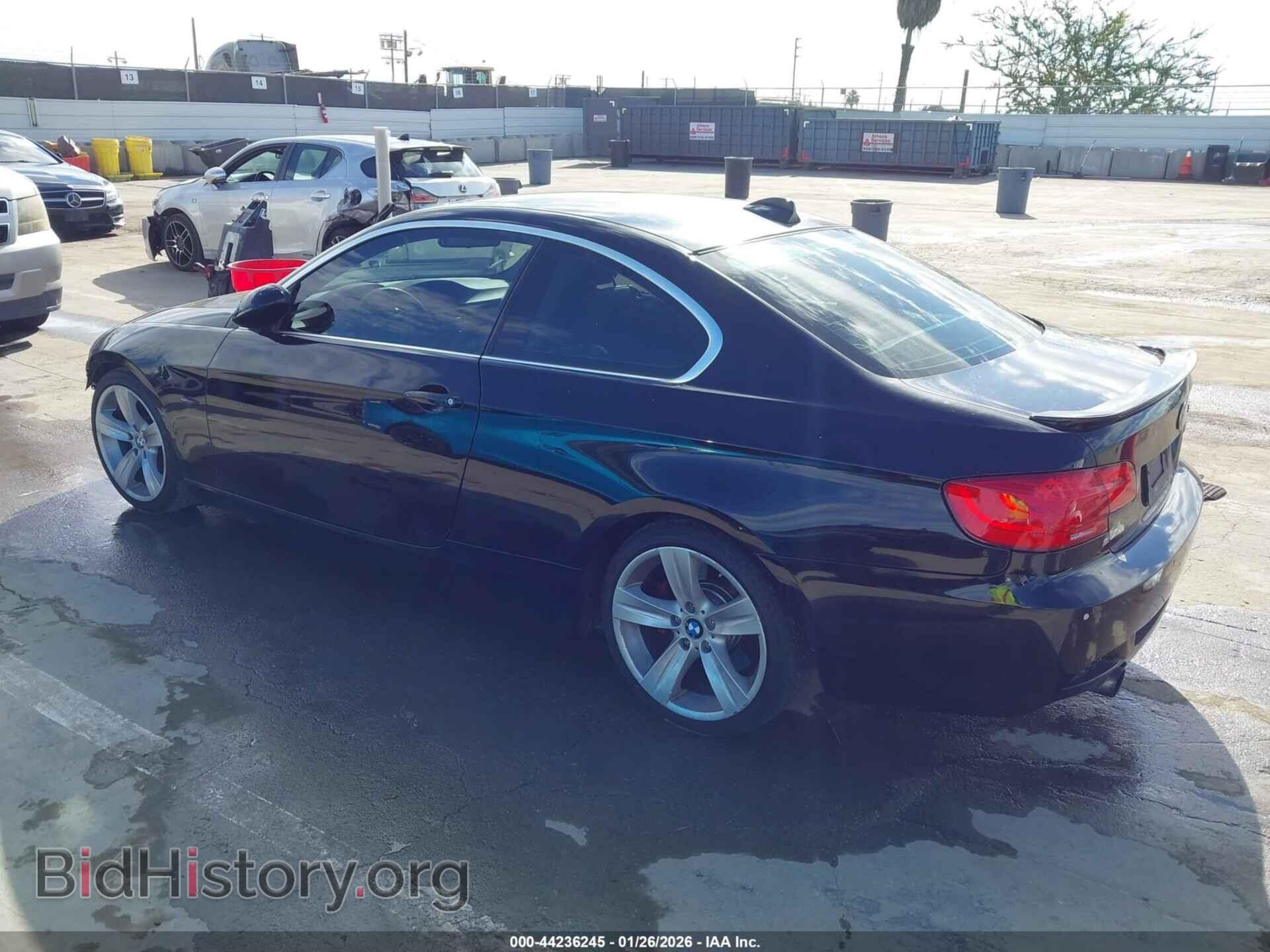 2007 BMW 335I - VIN: WBAWB73577P038487 - Photo 3