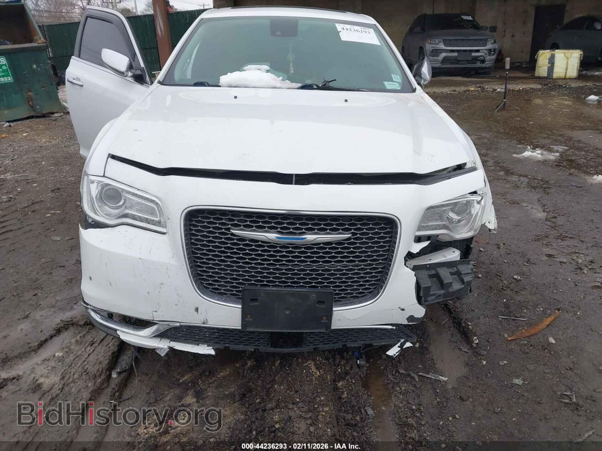 2017 CHRYSLER 300C - VIN: 2C3CCAEG2HH576880 - Фото 6