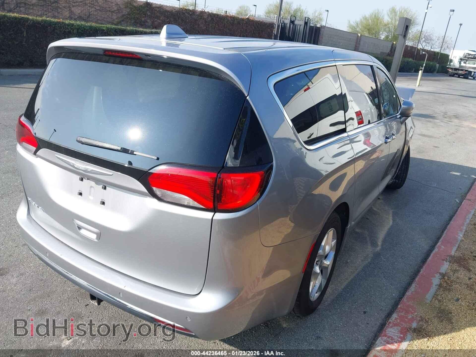 2018 CHRYSLER PACIFICA - VIN: 2C4RC1FG3JR126109 - Фото 4