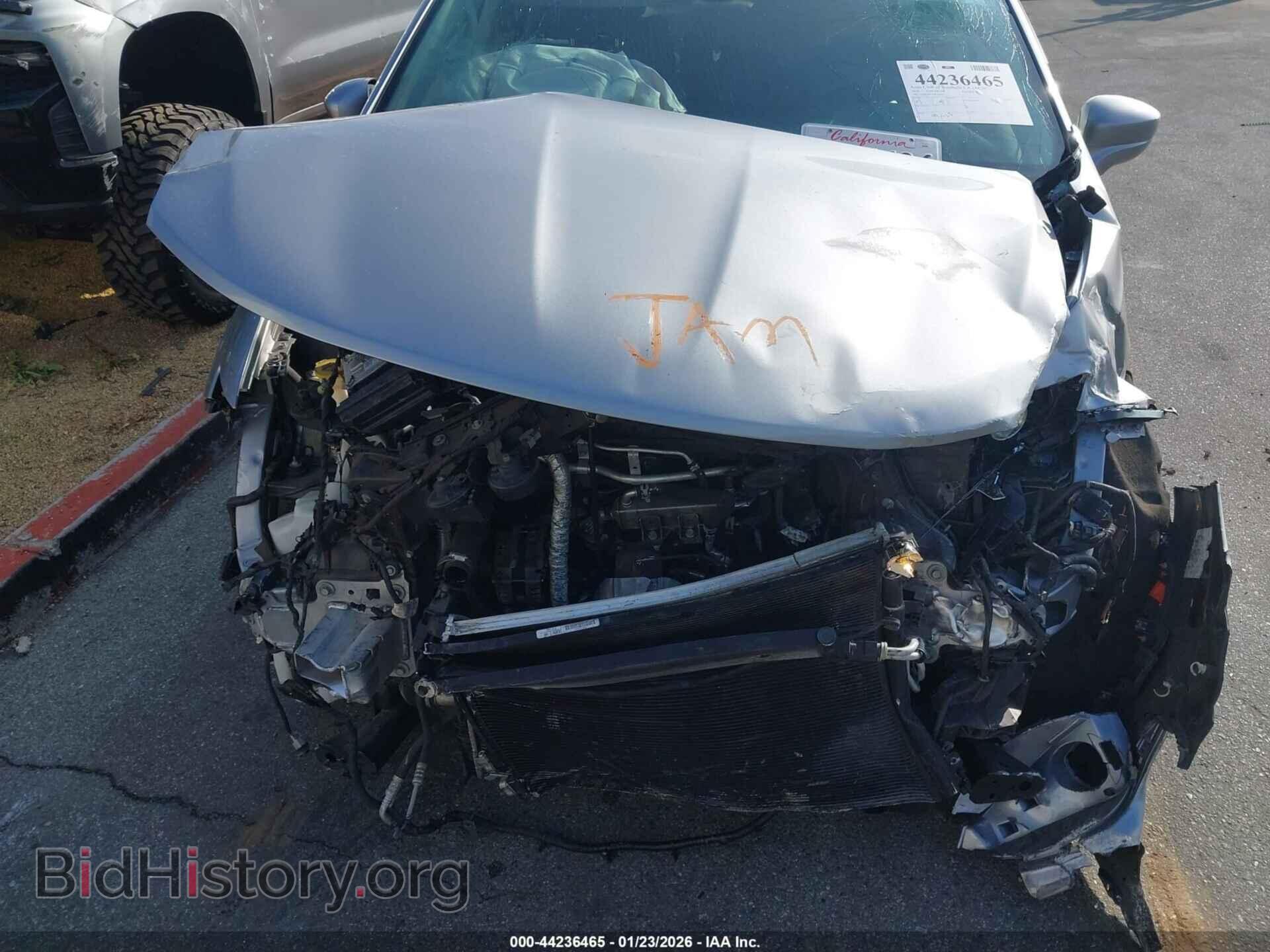 2018 CHRYSLER PACIFICA - VIN: 2C4RC1FG3JR126109 - Фото 10