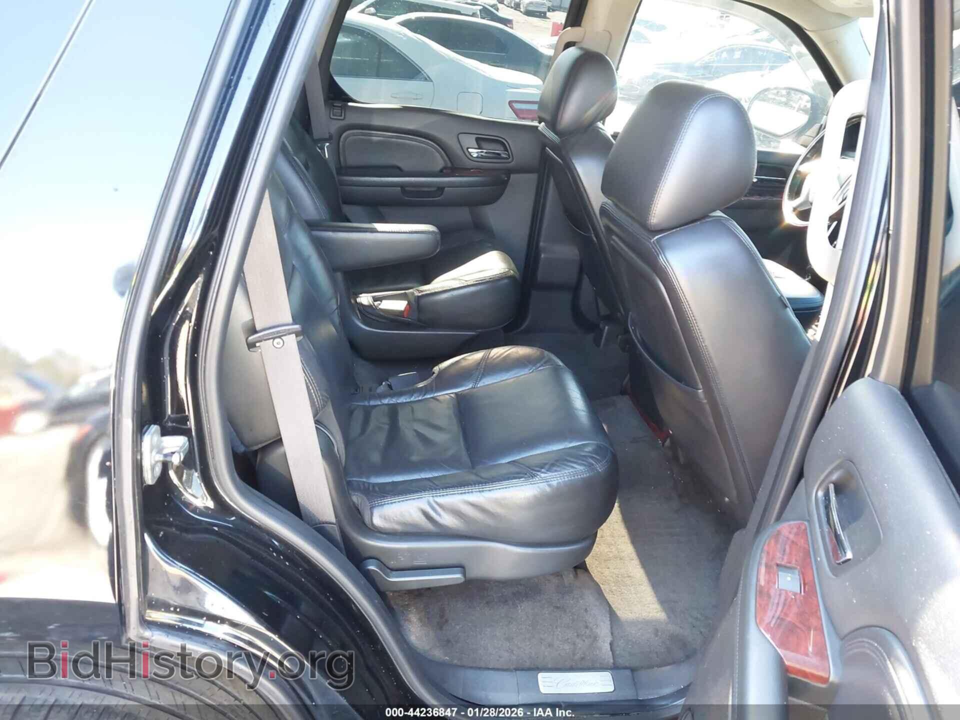 2011 CADILLAC ESCALADE - VIN: 1GYS4AEF7BR153791 - Фото 8