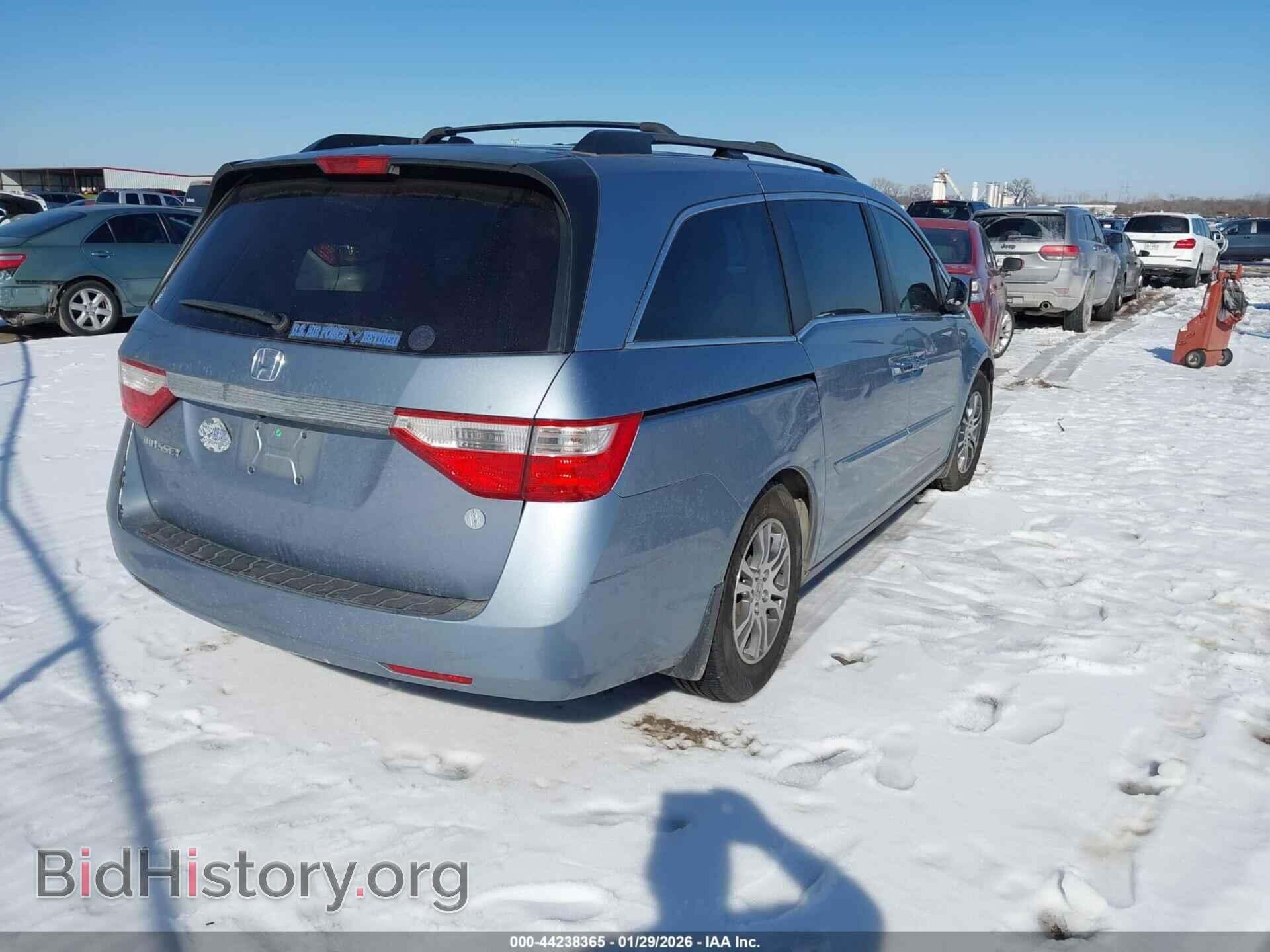 2011 HONDA ODYSSEY - VIN: 5FNRL5H64BB085532 - Фото 4