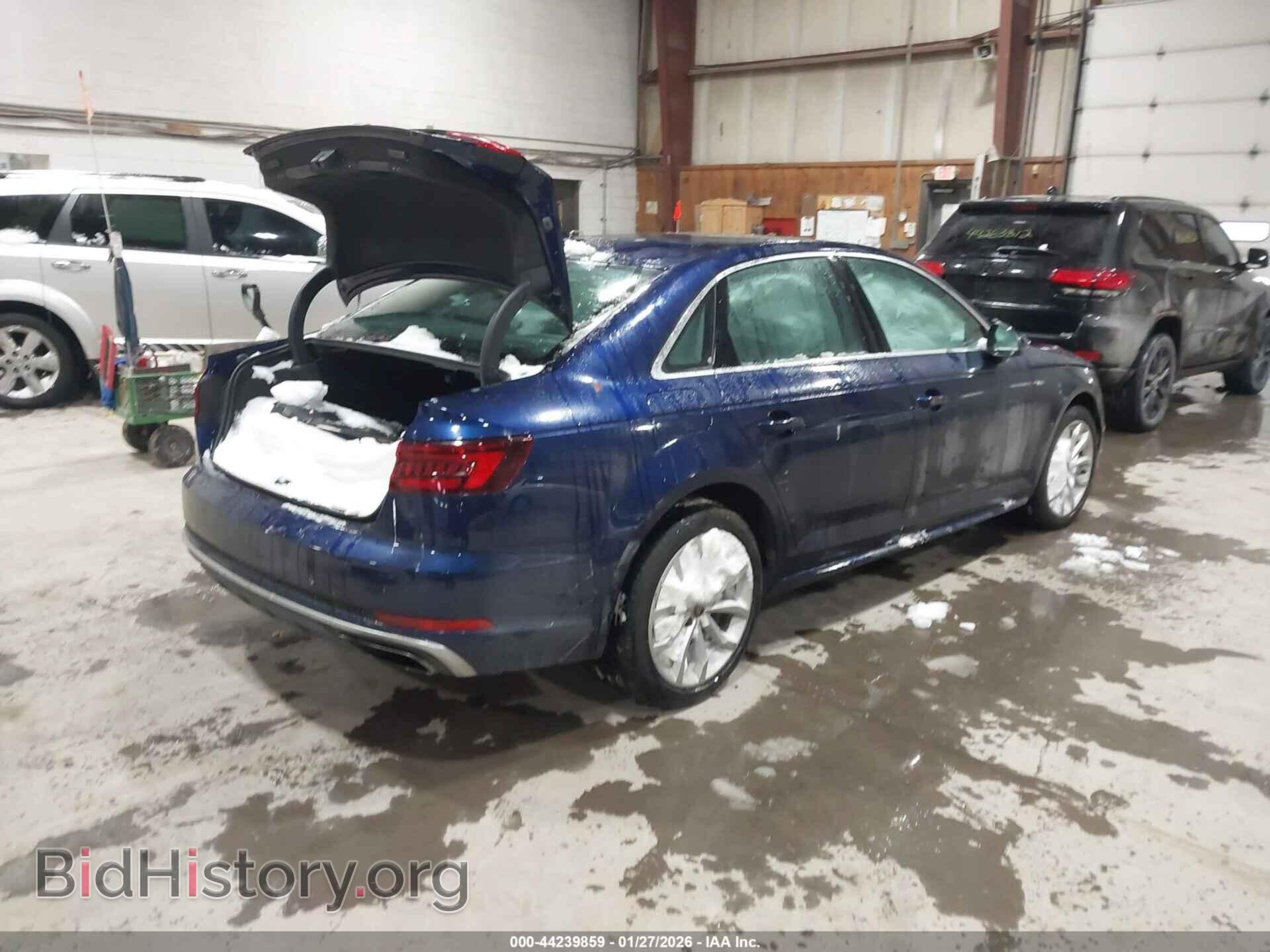 2019 AUDI A4 - VIN: WAUENAF40KN019383 - Фото 4