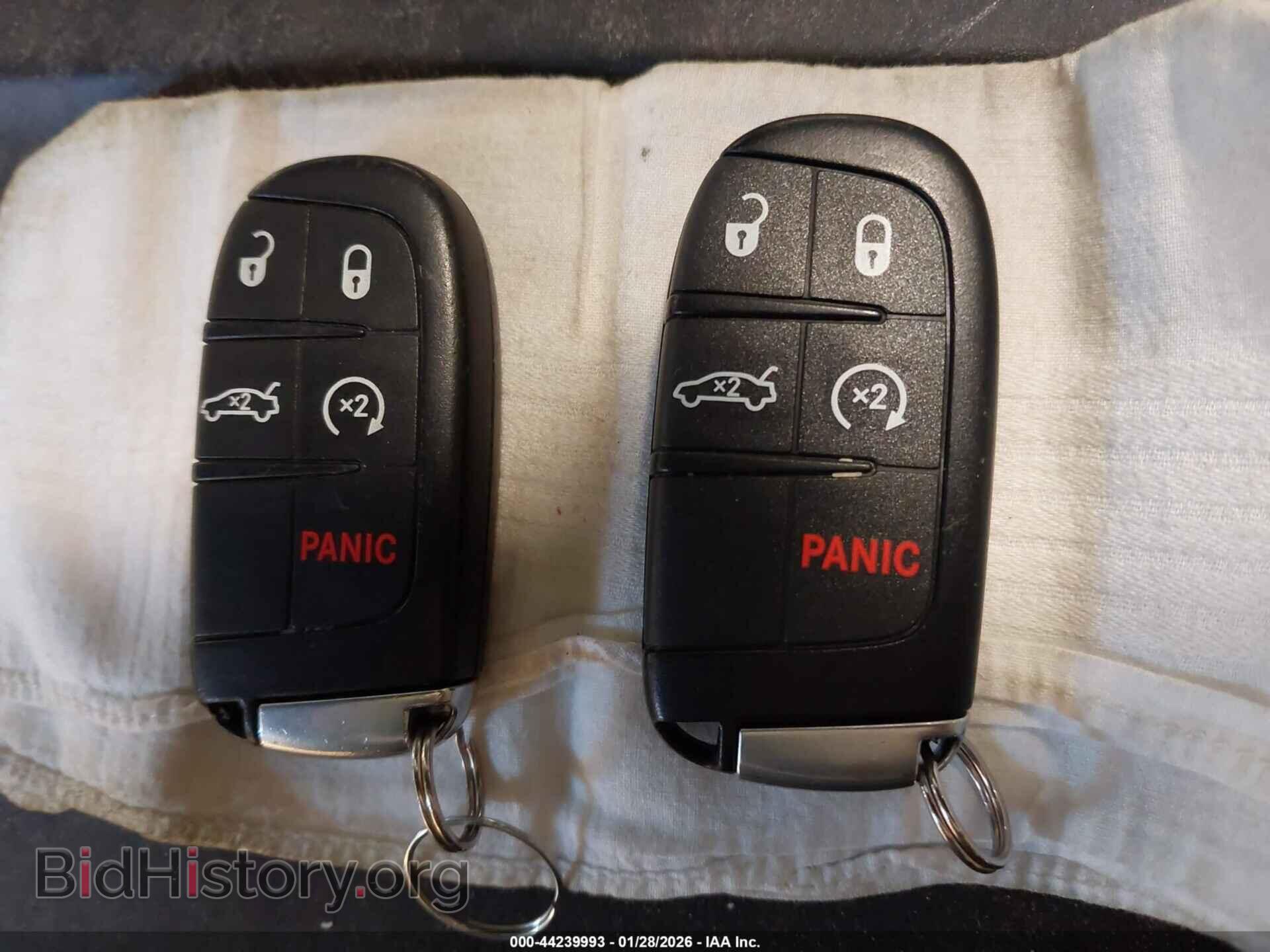 2016 CHRYSLER 200 - VIN: 1C3CCCBB5GN134184 - Фото 11