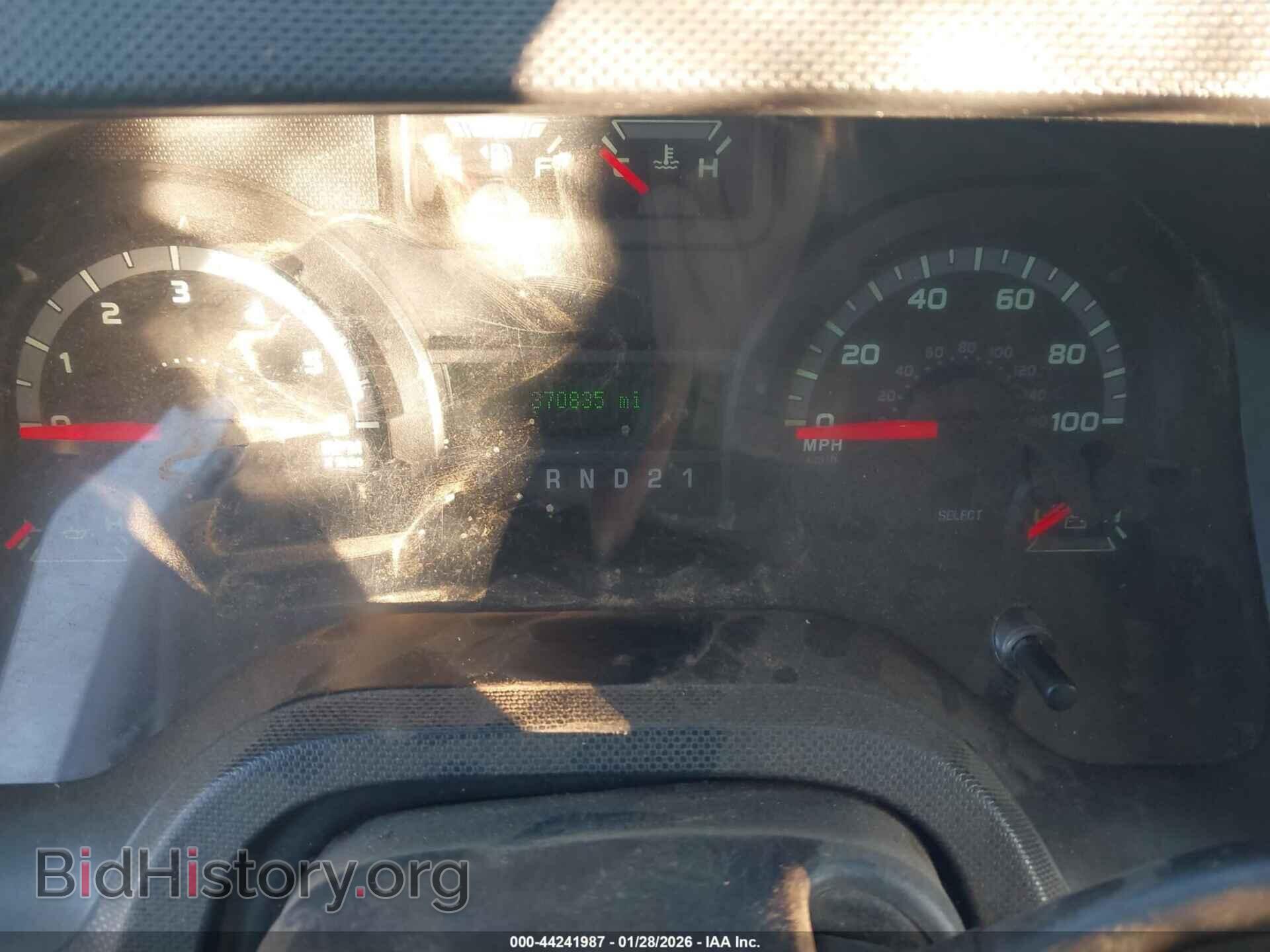 2011 FORD E-250 - VIN: 1FTNE2EL5BDA78274 - Фото 7