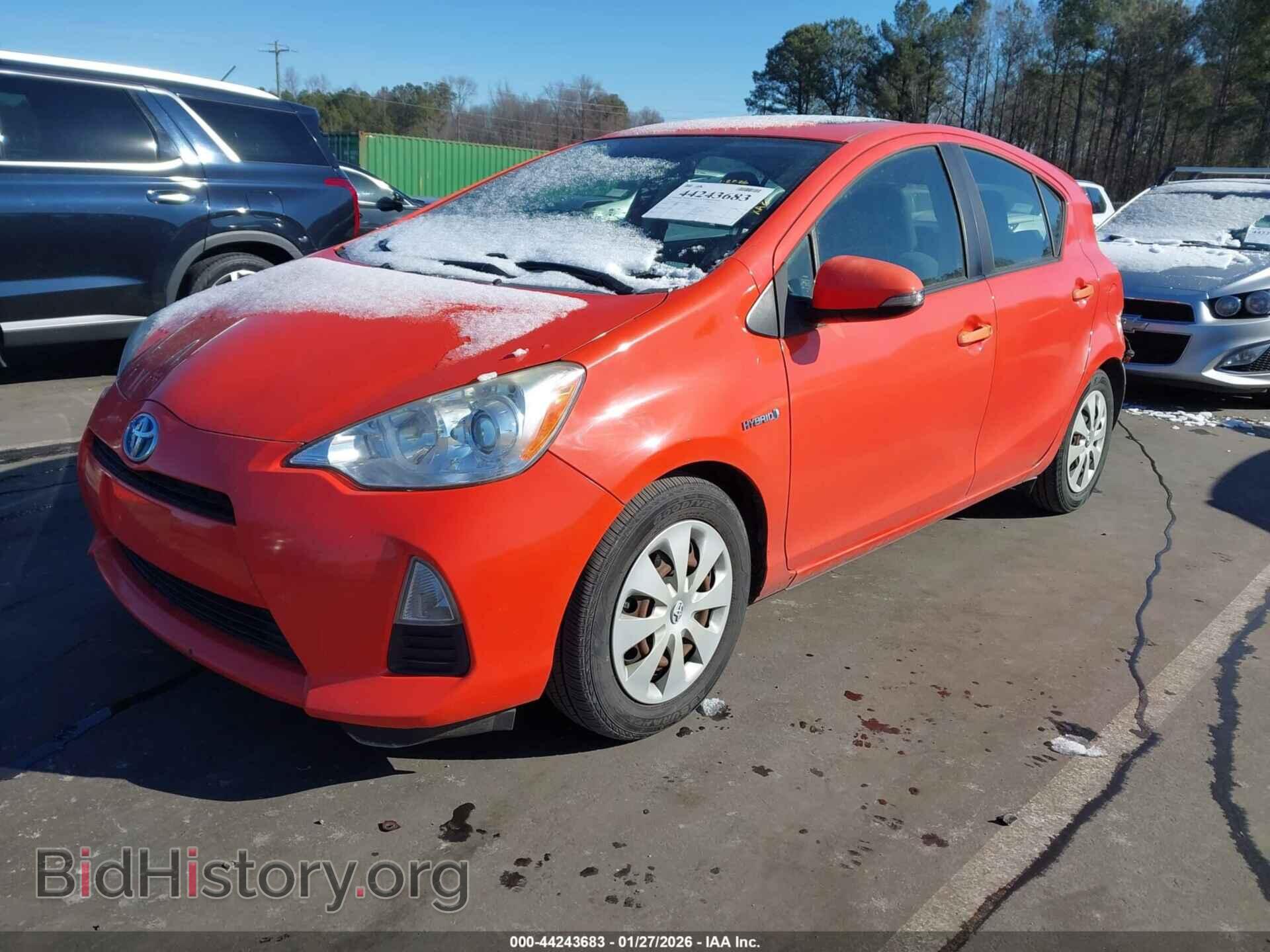 2013 TOYOTA PRIUS C - VIN: JTDKDTB30D1040407 - Фото 2