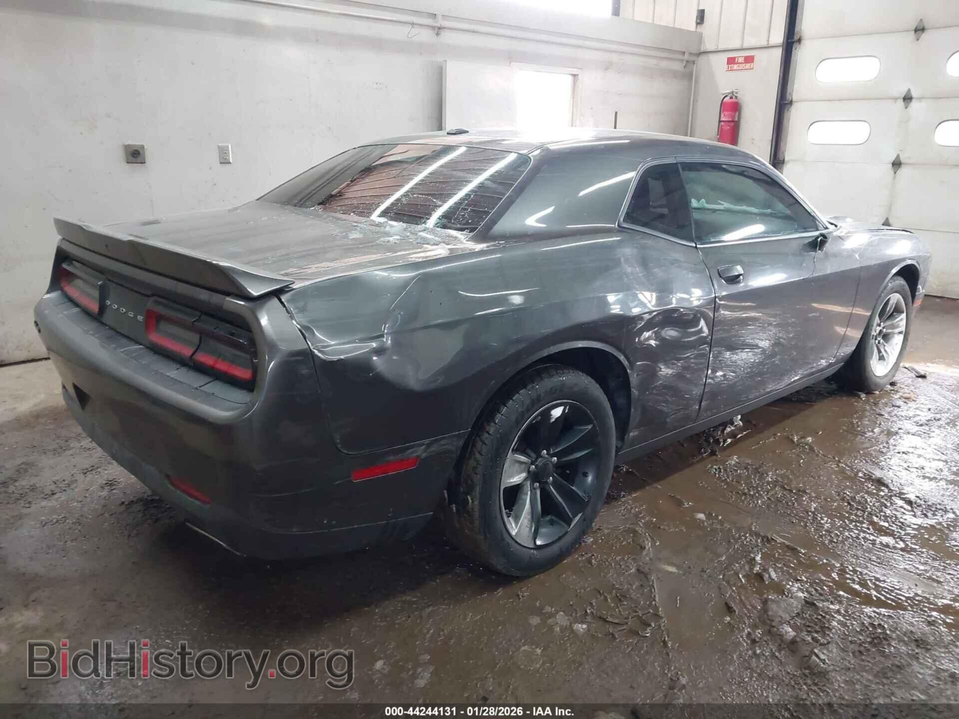 2019 DODGE CHALLENGER - VIN: 2C3CDZAG4KH616322 - Фото 4