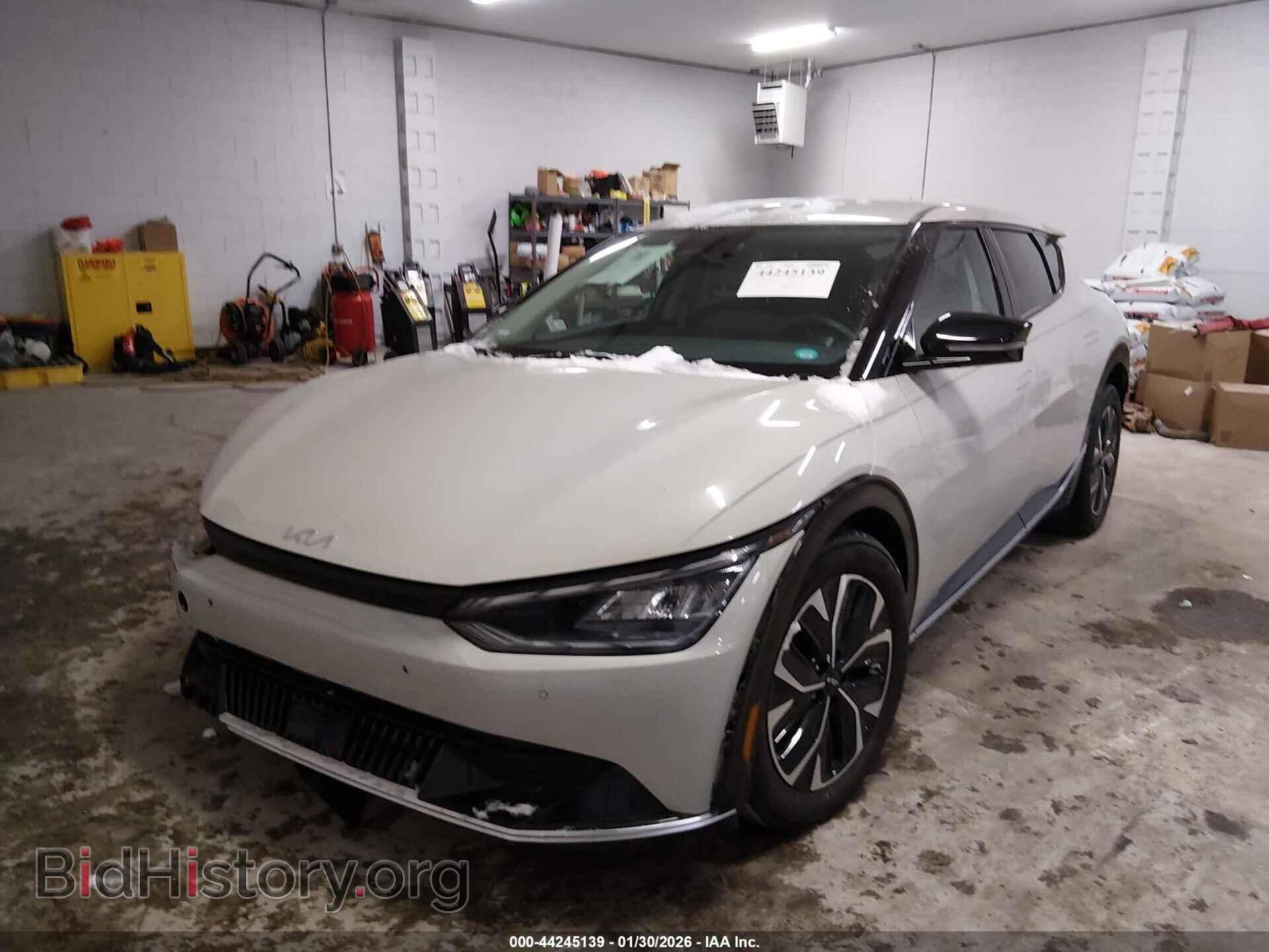 2023 KIA EV6 - VIN: KNDC3DLC4P5105087 - Фото 2