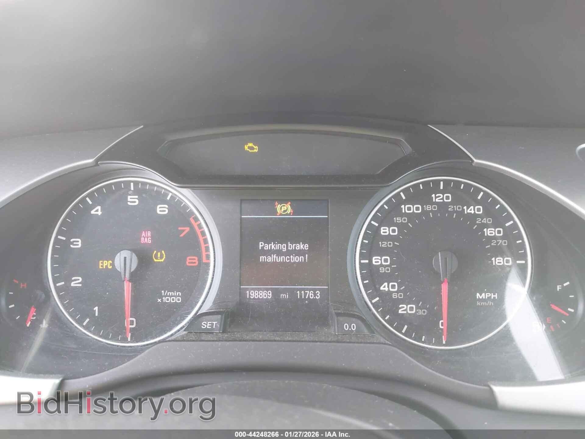2010 AUDI A4 - VIN: WAUMFAFLXAN012567 - Фото 7