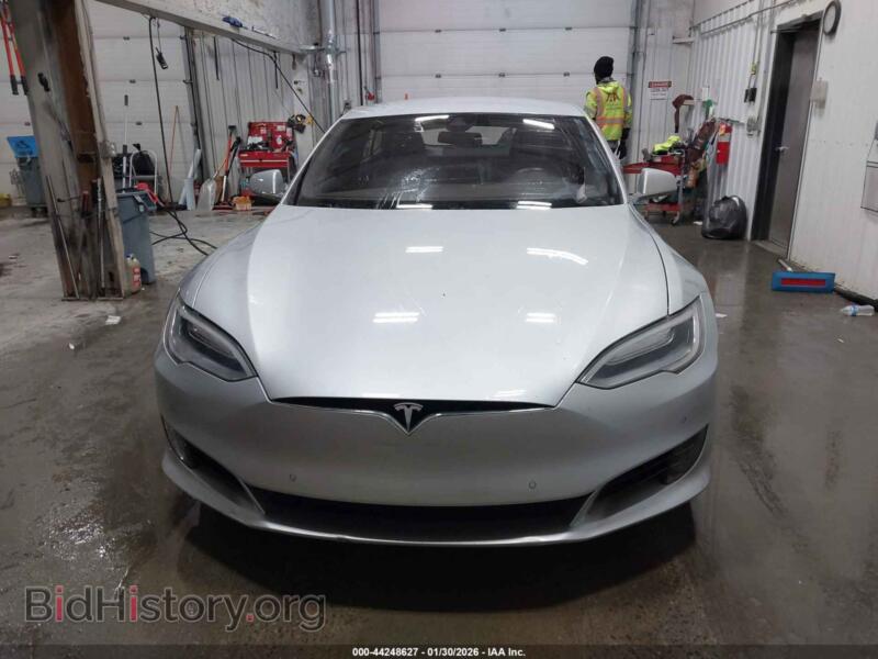 2016 Tesla MODEL S (VIN 5YJSA1E23GF149794) — photo 13 of 19