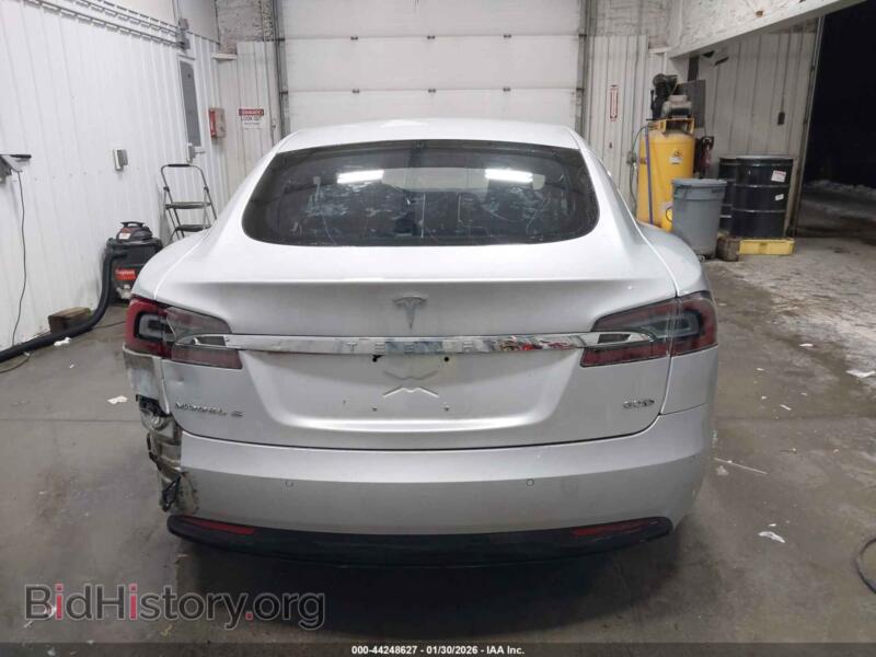 2016 Tesla MODEL S (VIN 5YJSA1E23GF149794) — photo 17 of 19