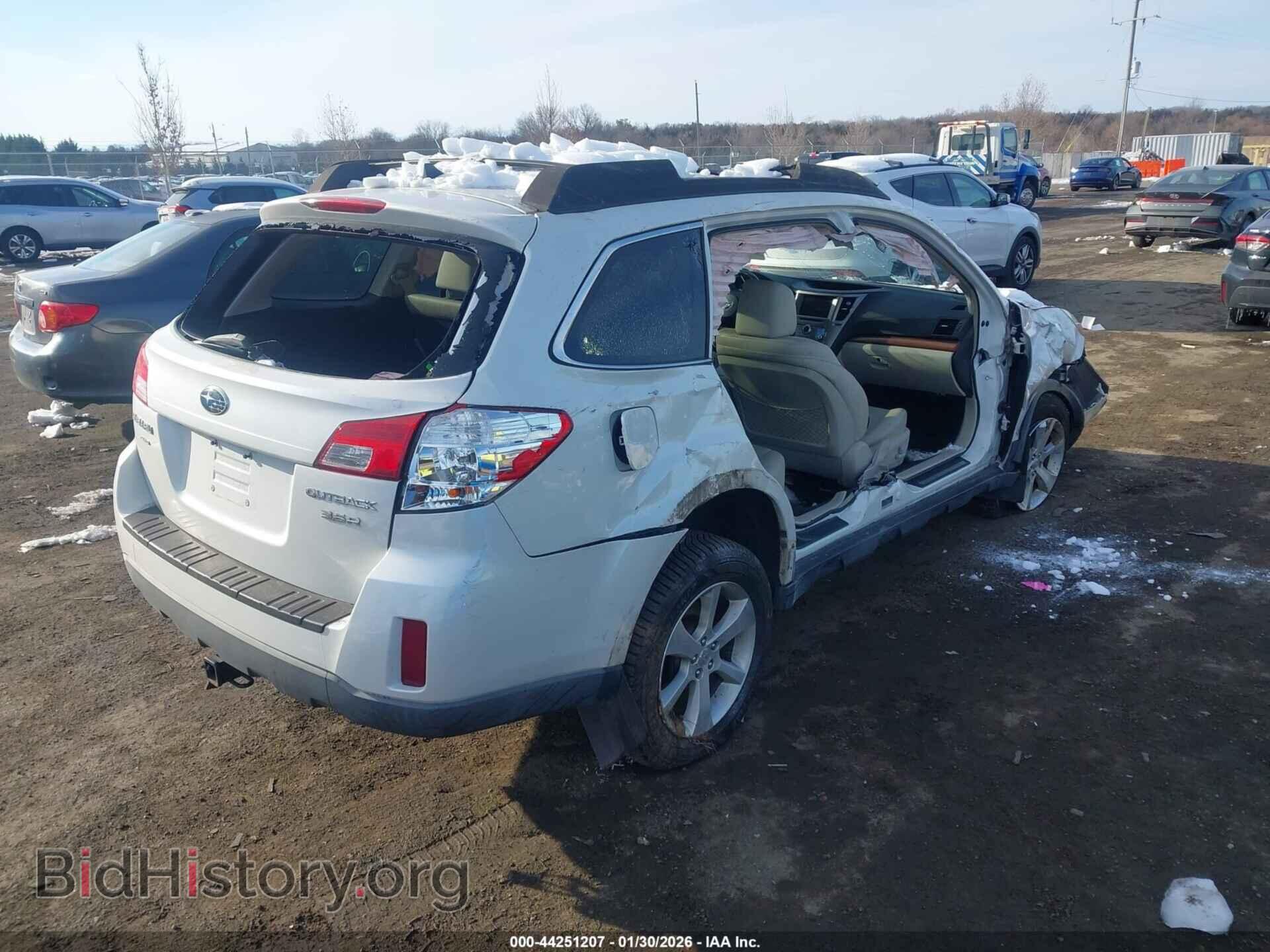 2013 SUBARU OUTBACK - VIN: 4S4BRDLC8D2278033 - Фото 4