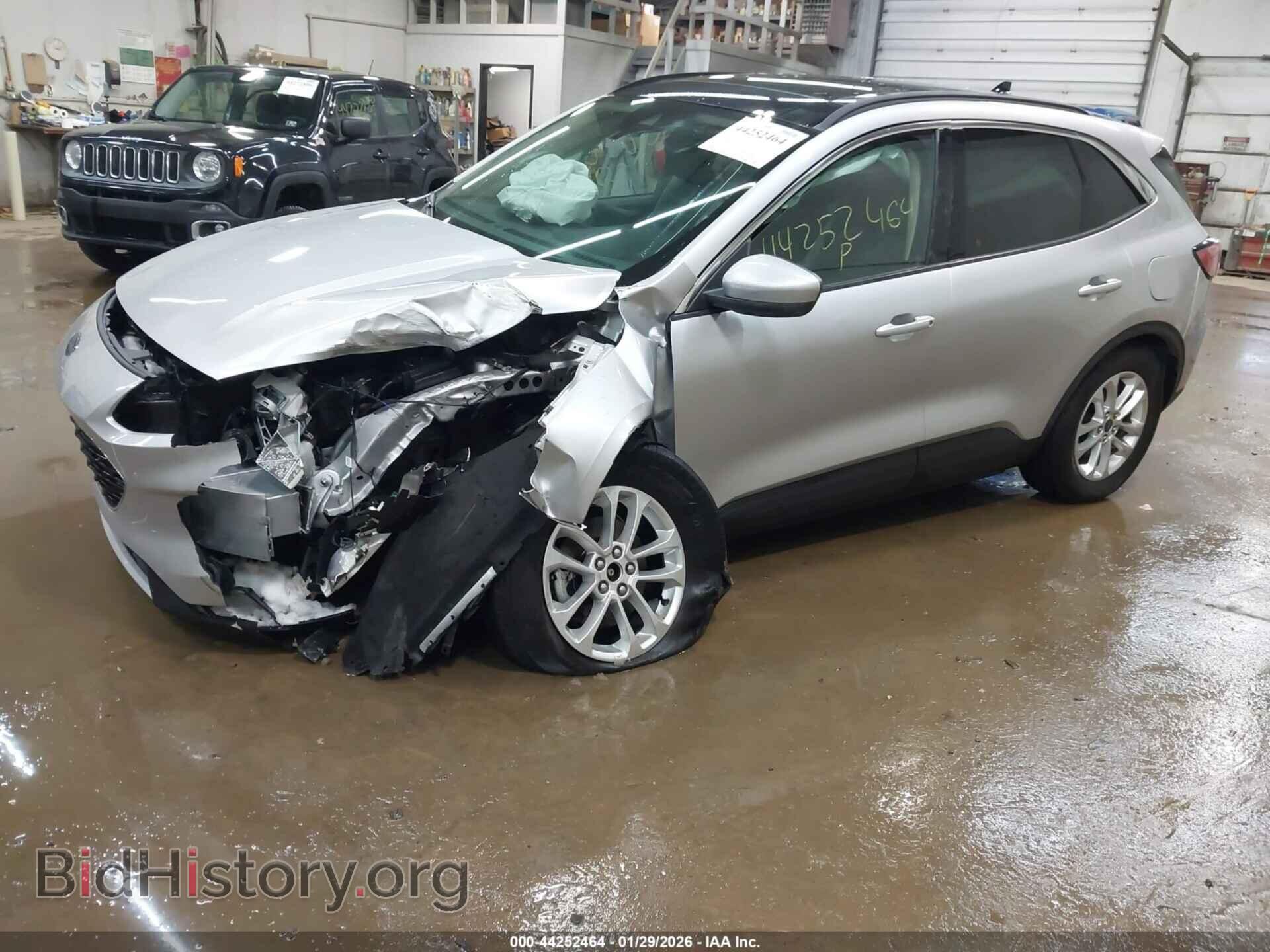 2020 FORD ESCAPE - VIN: 1FMCU9G65LUA50322 - Фото 2