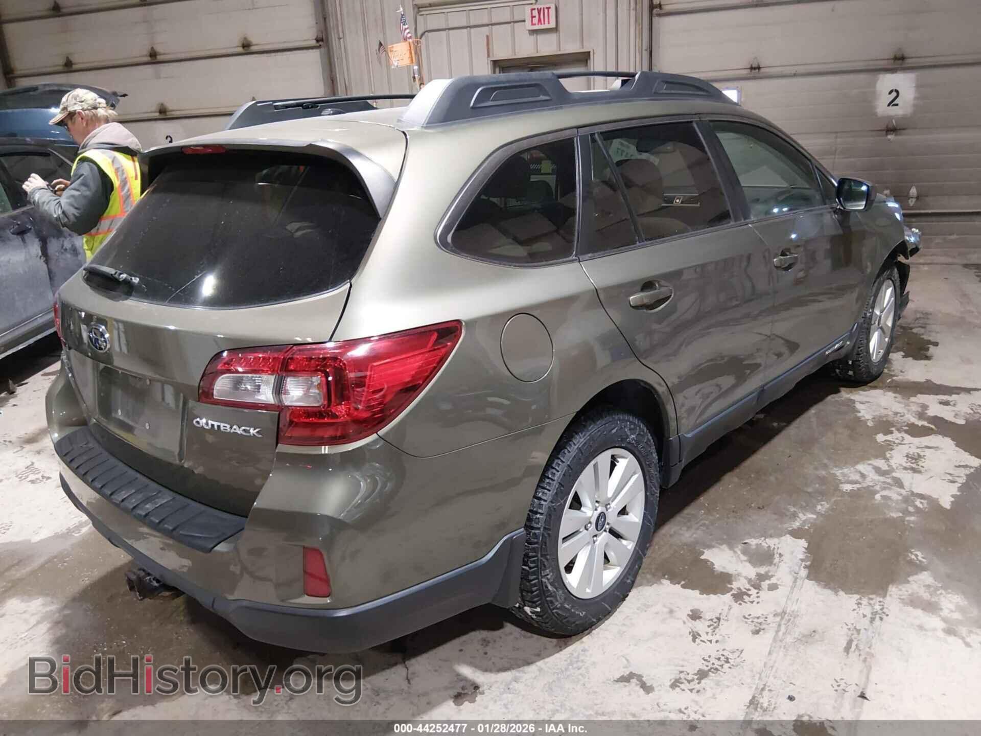2015 SUBARU OUTBACK - VIN: 4S4BSBCC0F3354477 - Photo 4