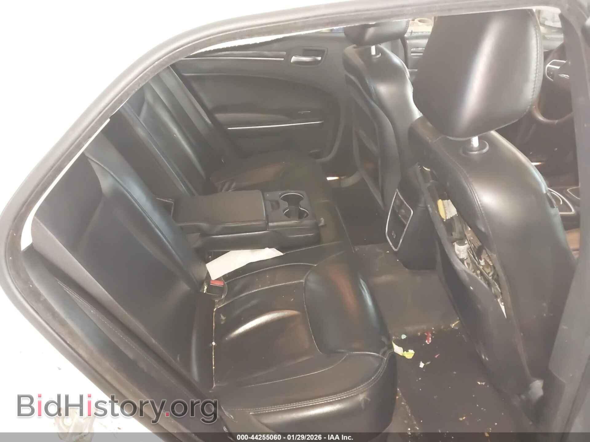 2017 CHRYSLER 300 - VIN: 2C3CCARG9HH541876 - Фото 8