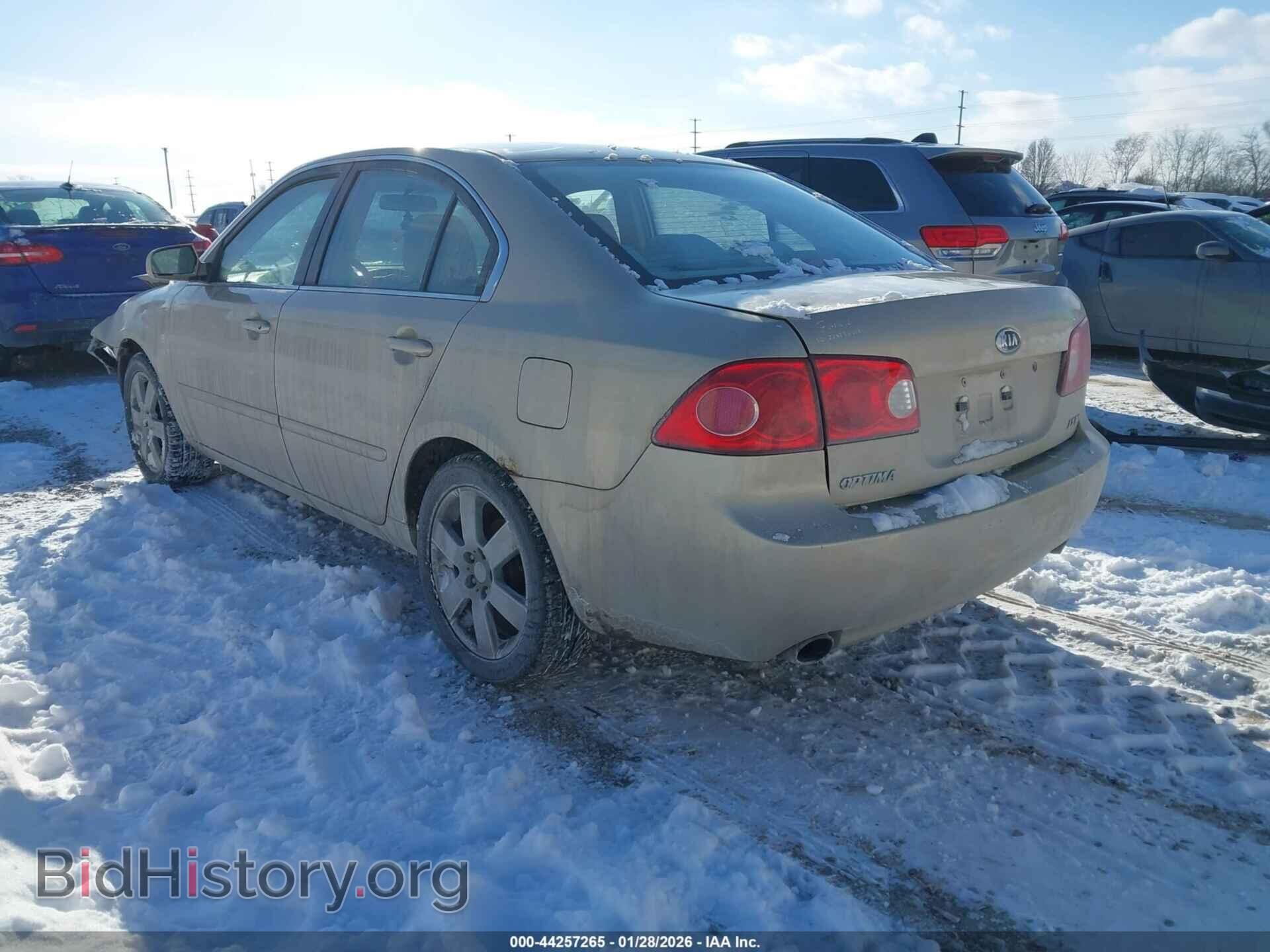 2008 KIA OPTIMA - VIN: KNAGE124485236880 - Фото 3