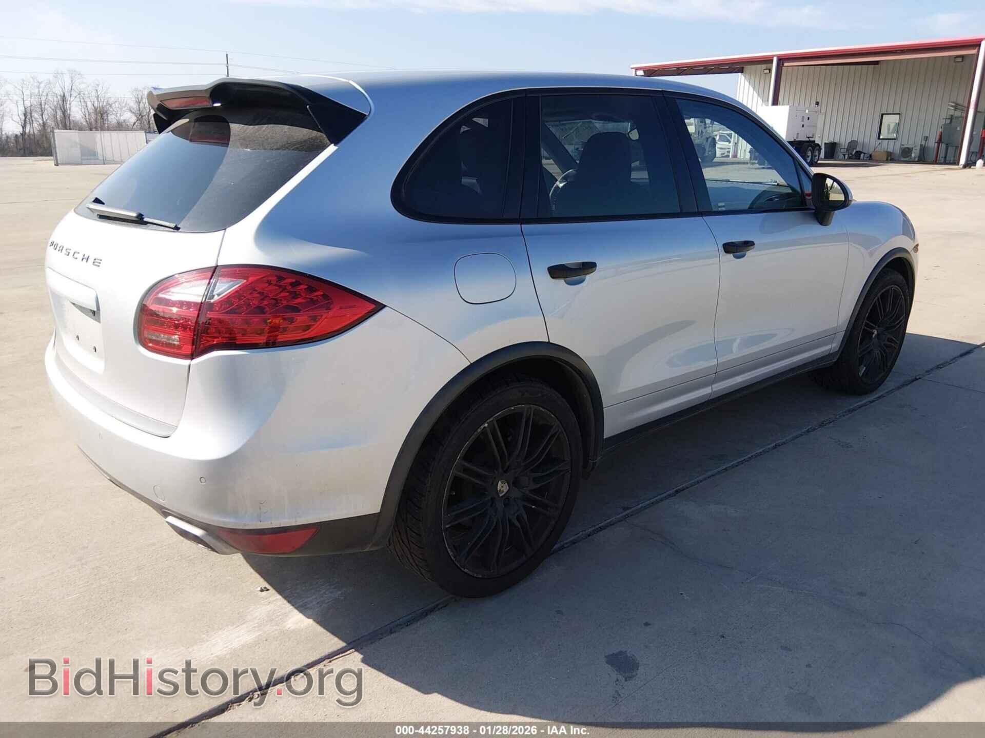 2012 PORSCHE CAYENNE - VIN: WP1AA2A21CLA07148 - Photo 4