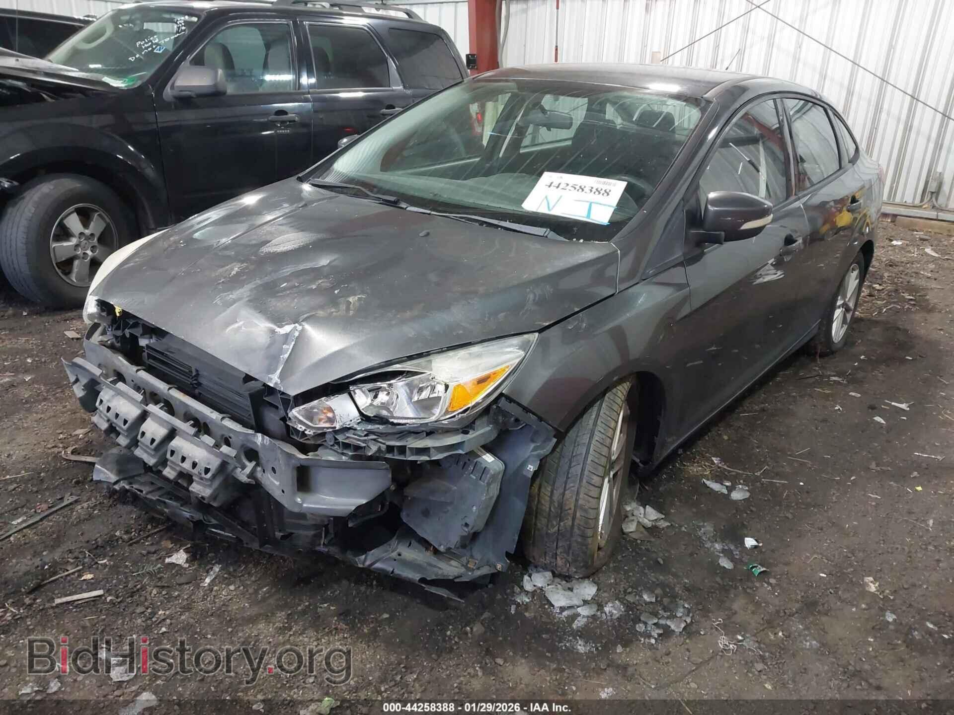 2017 FORD FOCUS - VIN: 1FADP3F20HL219161 - Фото 2