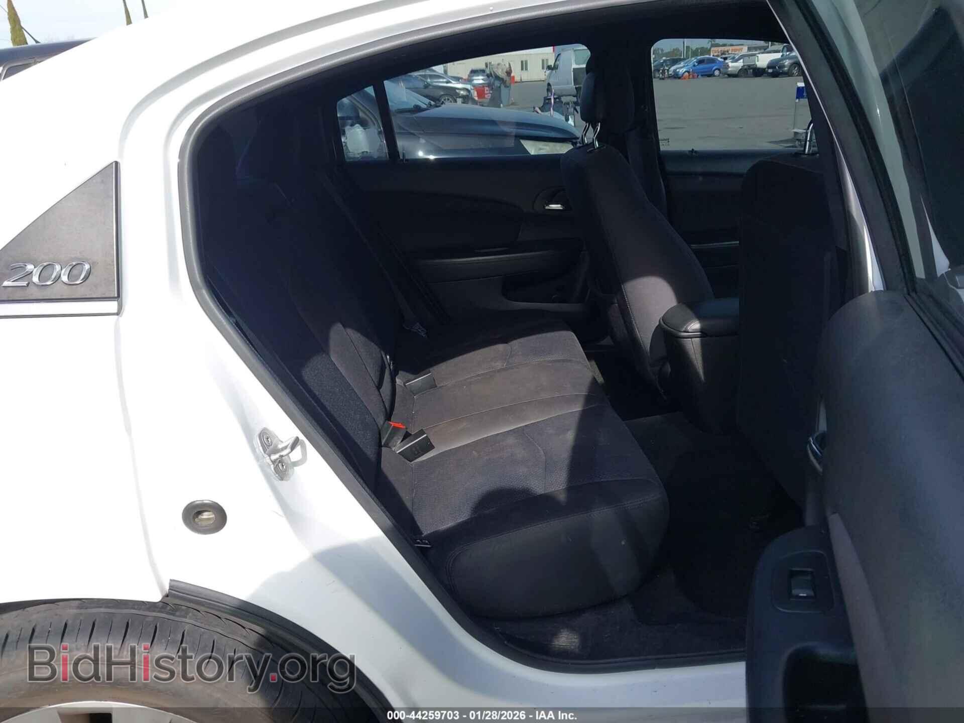 2014 CHRYSLER 200 - VIN: 1C3CCBAB3EN230999 - Фото 8
