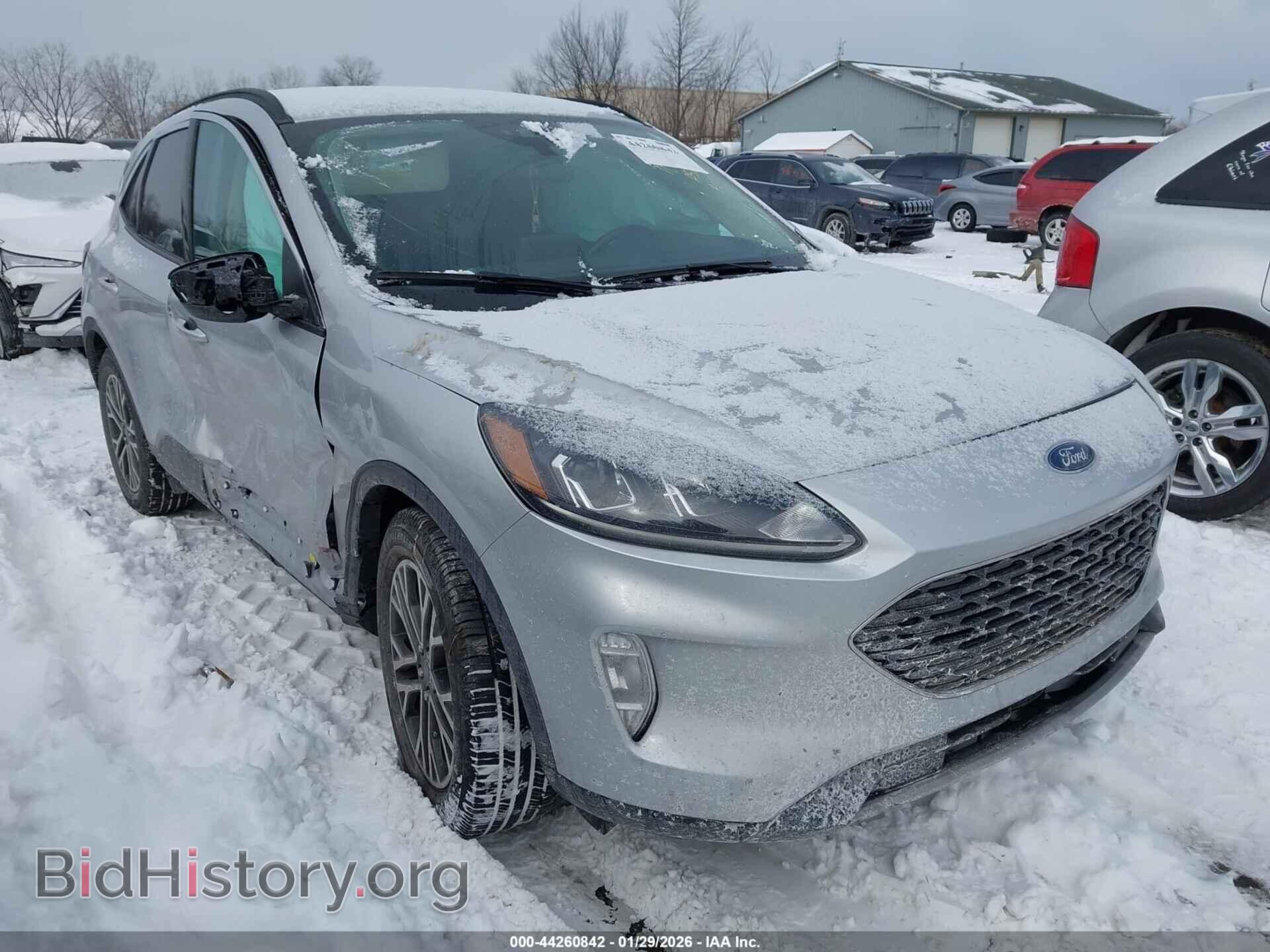 Photo 1FMCU0H66LUA52929 - FORD ESCAPE 2020